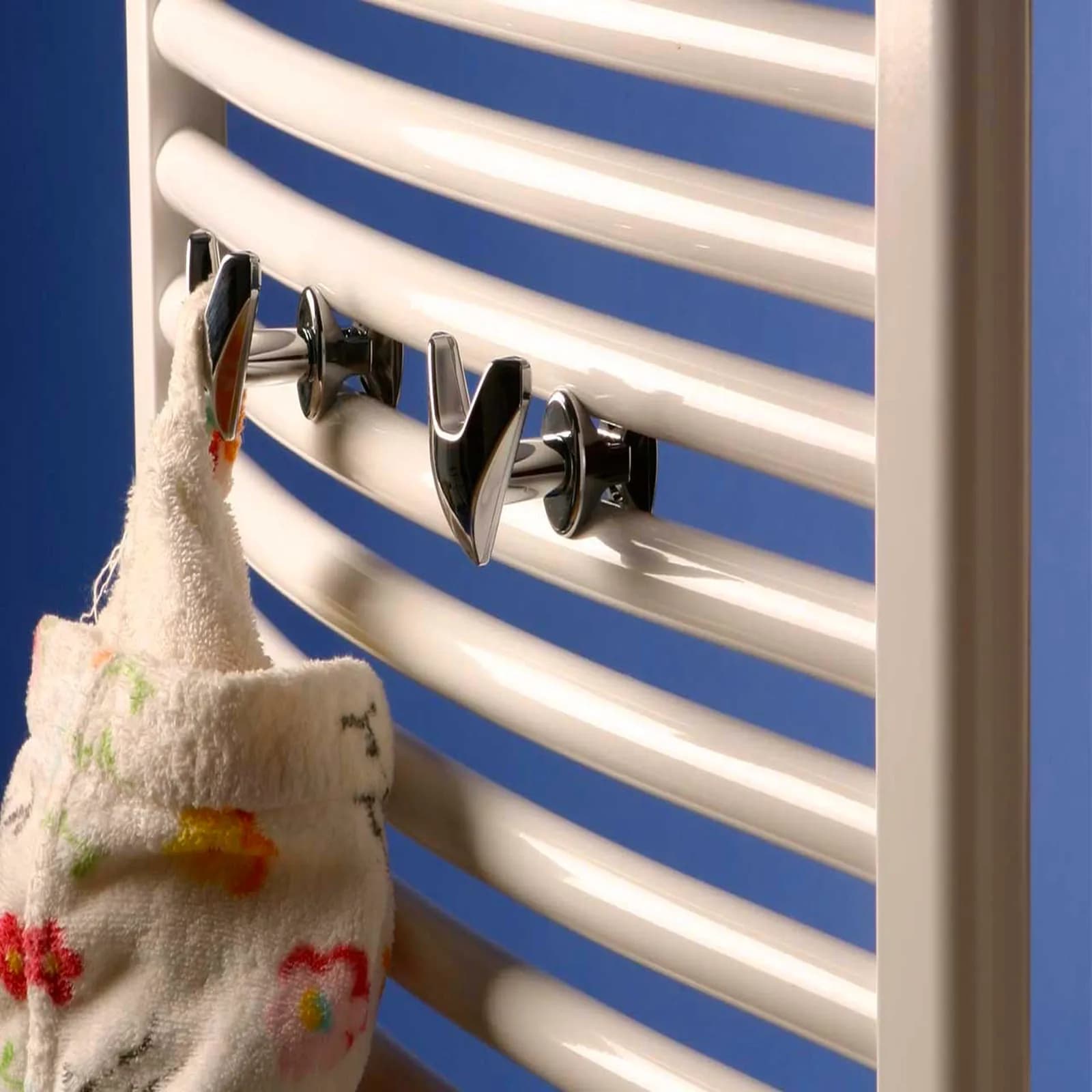 Appendino 2 ganci cromato abs per scaldasalviette termoarredo o radiatore
