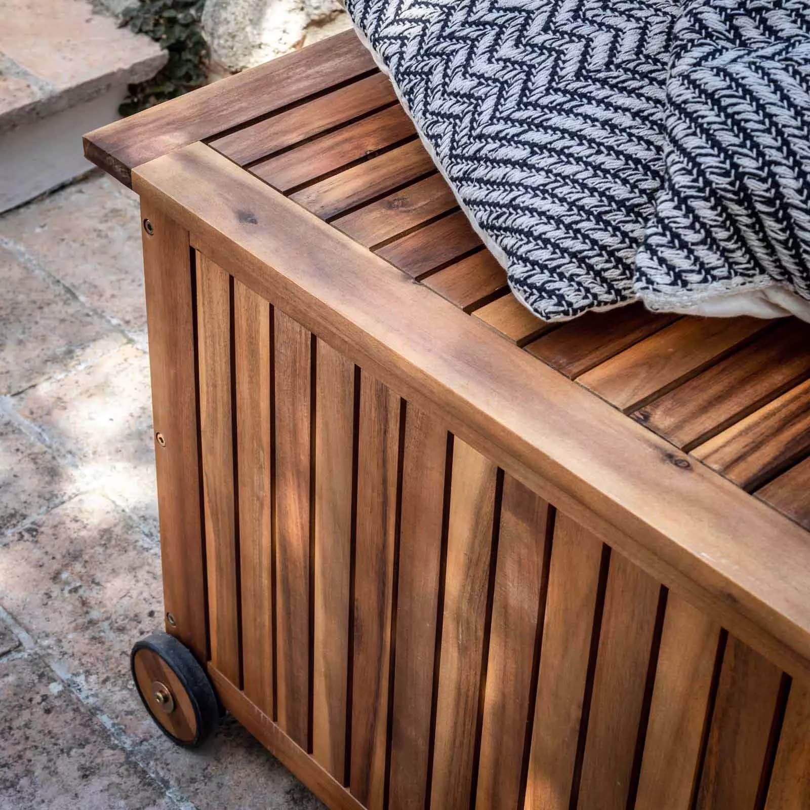 Baule contenitore in legno di acacia con ruote - Paja