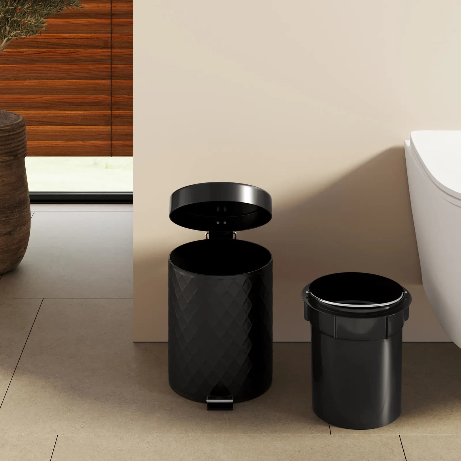 Cestino portarifiuti con pedale 5 litri in metallo nero - Sayer