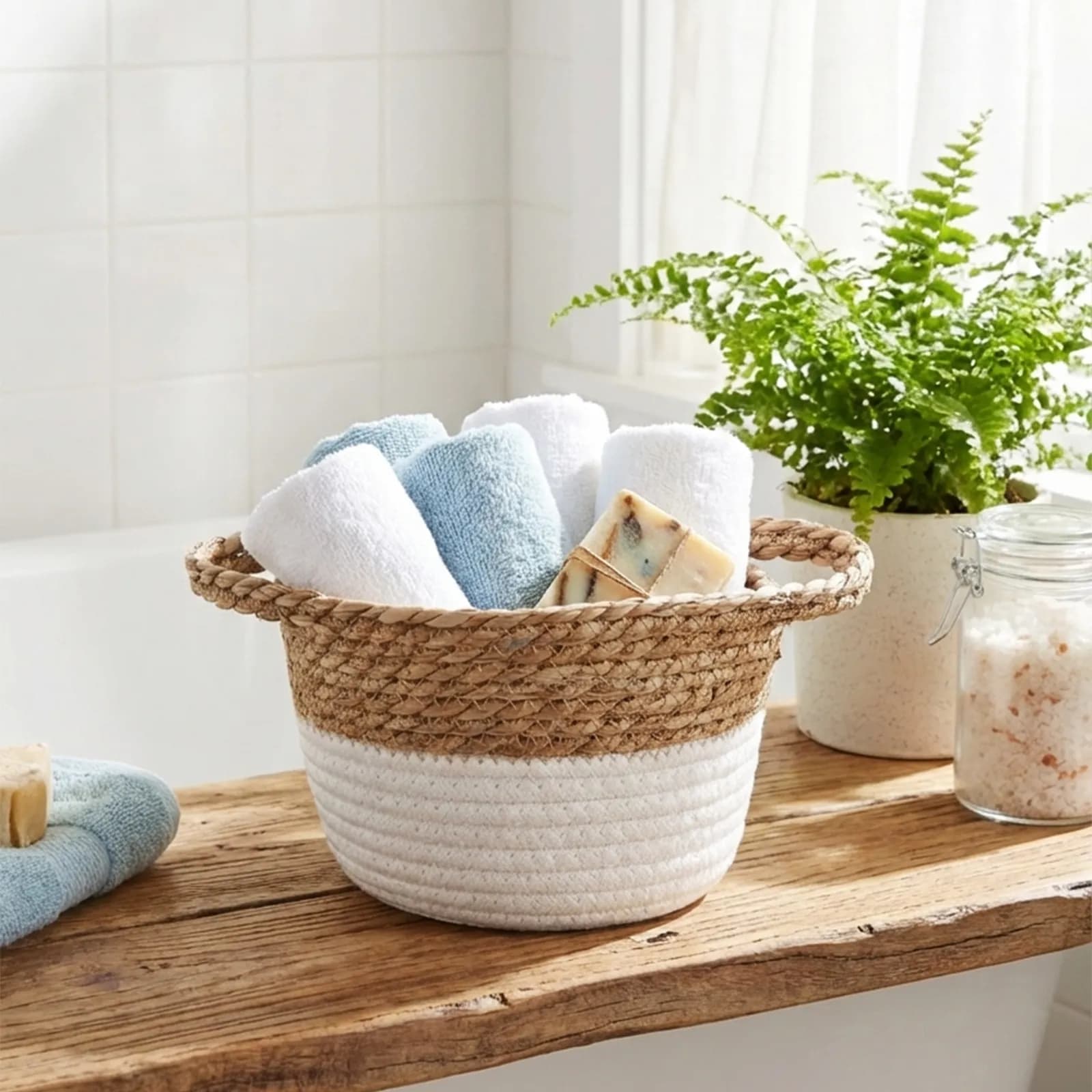 Cesto contenitore 20,5x15h cm in rattan e corda bianco