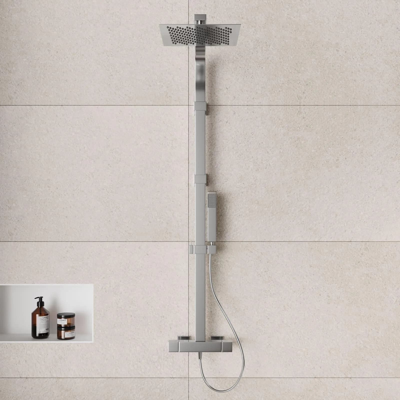 Colonna doccia Glint di Jacuzzi - Rubinetteria con miscelatore termostatico