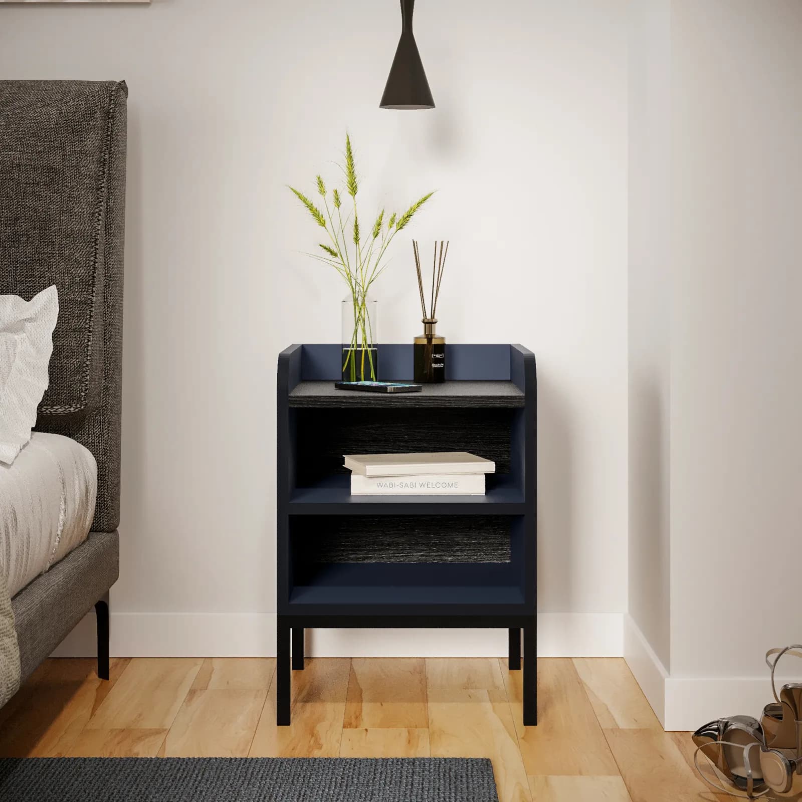 Comodino 40x55h cm blu con 2 vani a giorno e gambe in metallo nero - Jewel