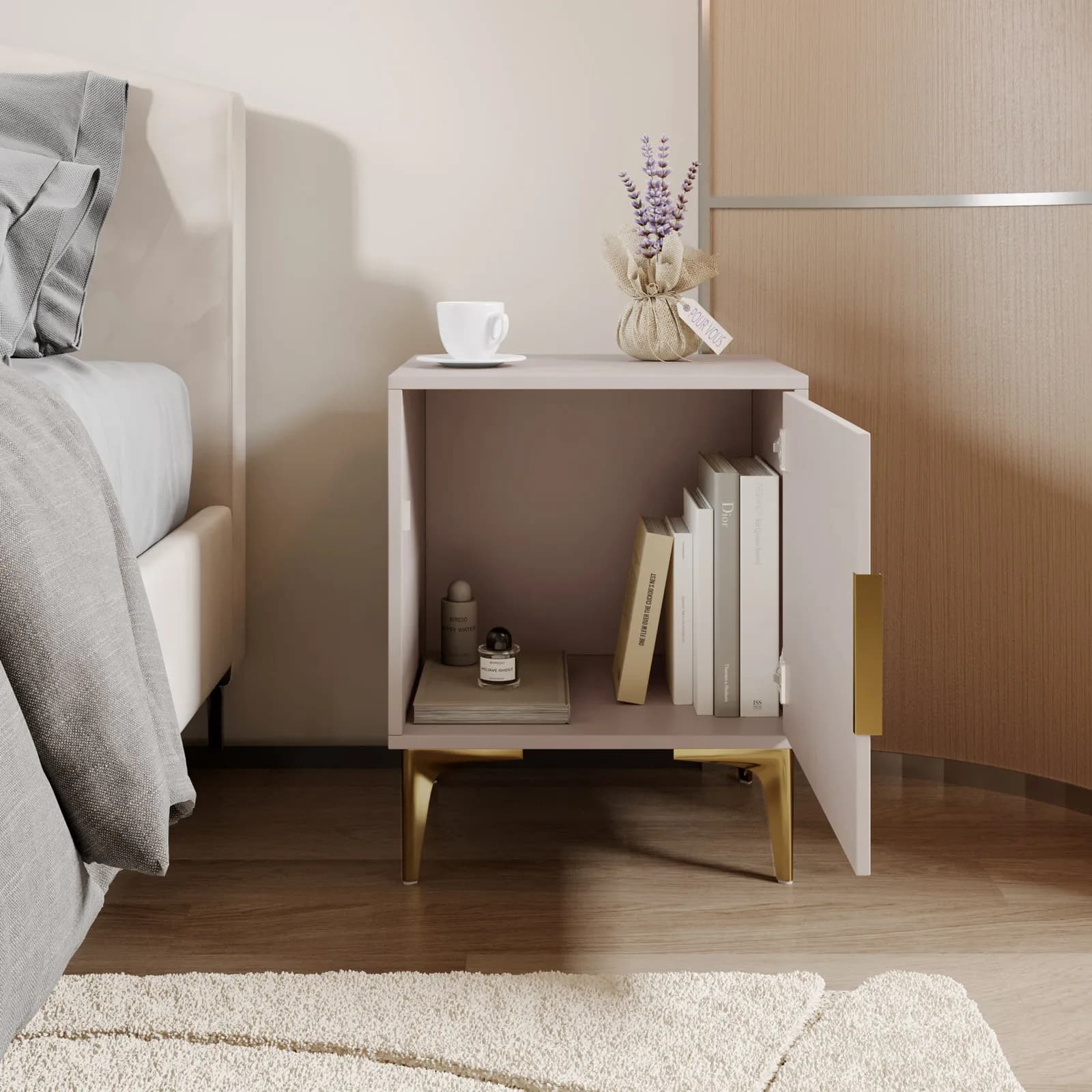 Comodino 45x55h cm cashmere con 1 anta decorata e piedi in metallo oro opaco - Rosalind