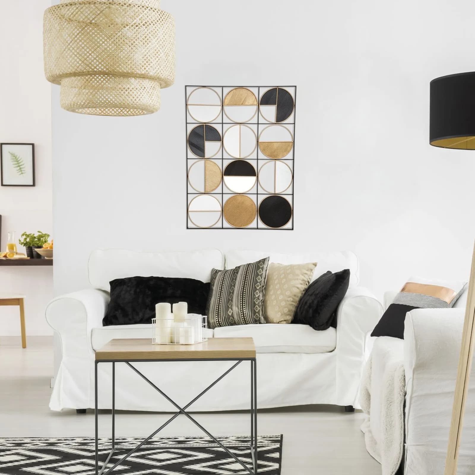 Decorazione da parete 102h cm in metallo oro con dettagli nero e bianco