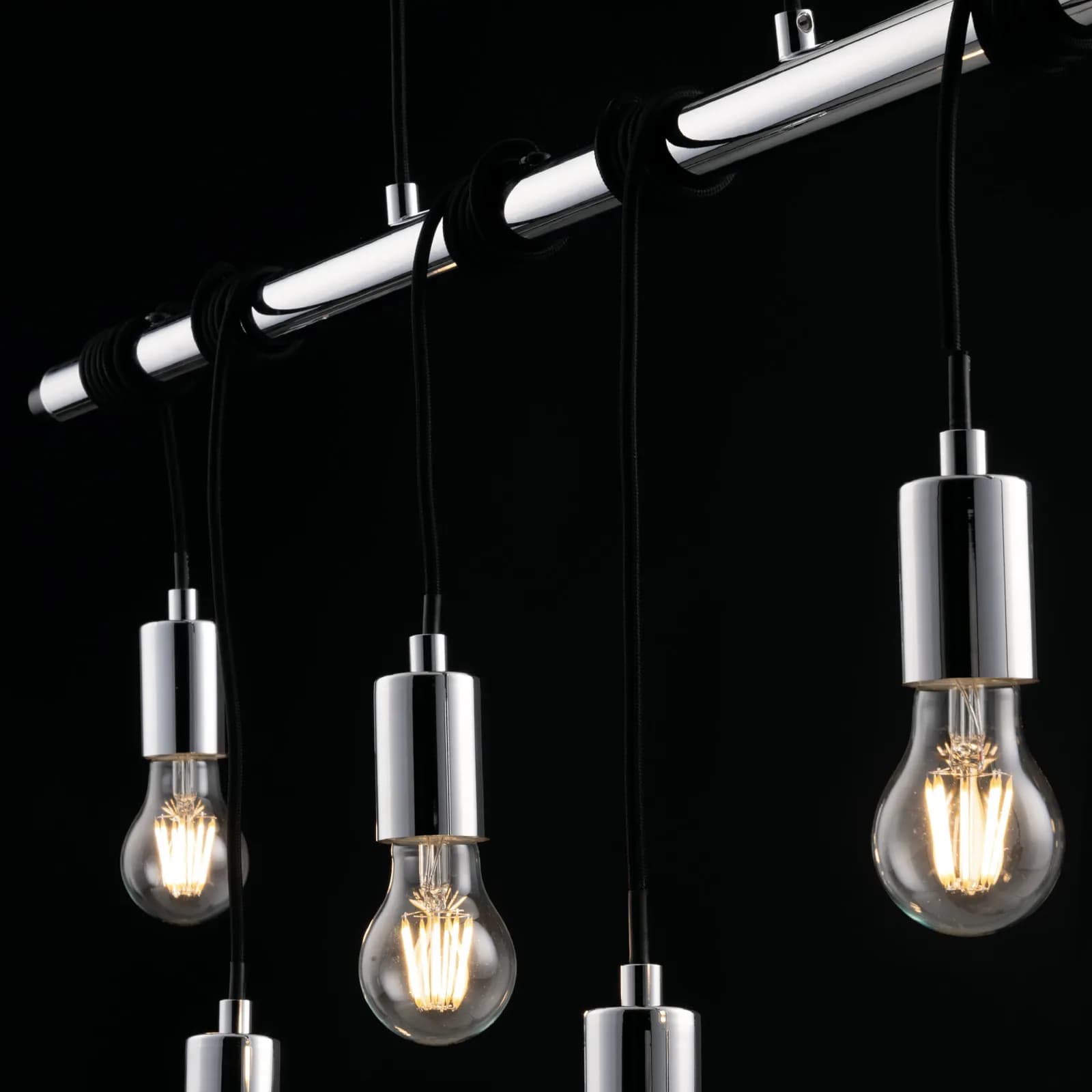 Lampadario sospeso 135h cm in metallo cromo e cavi in tessuto nero