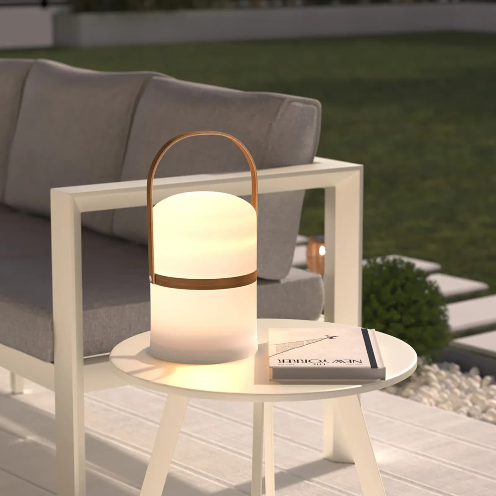 Lampada LED da tavolo luce calda 36h cm in polipropilene bianco con maniglia effetto legno - Kinesy