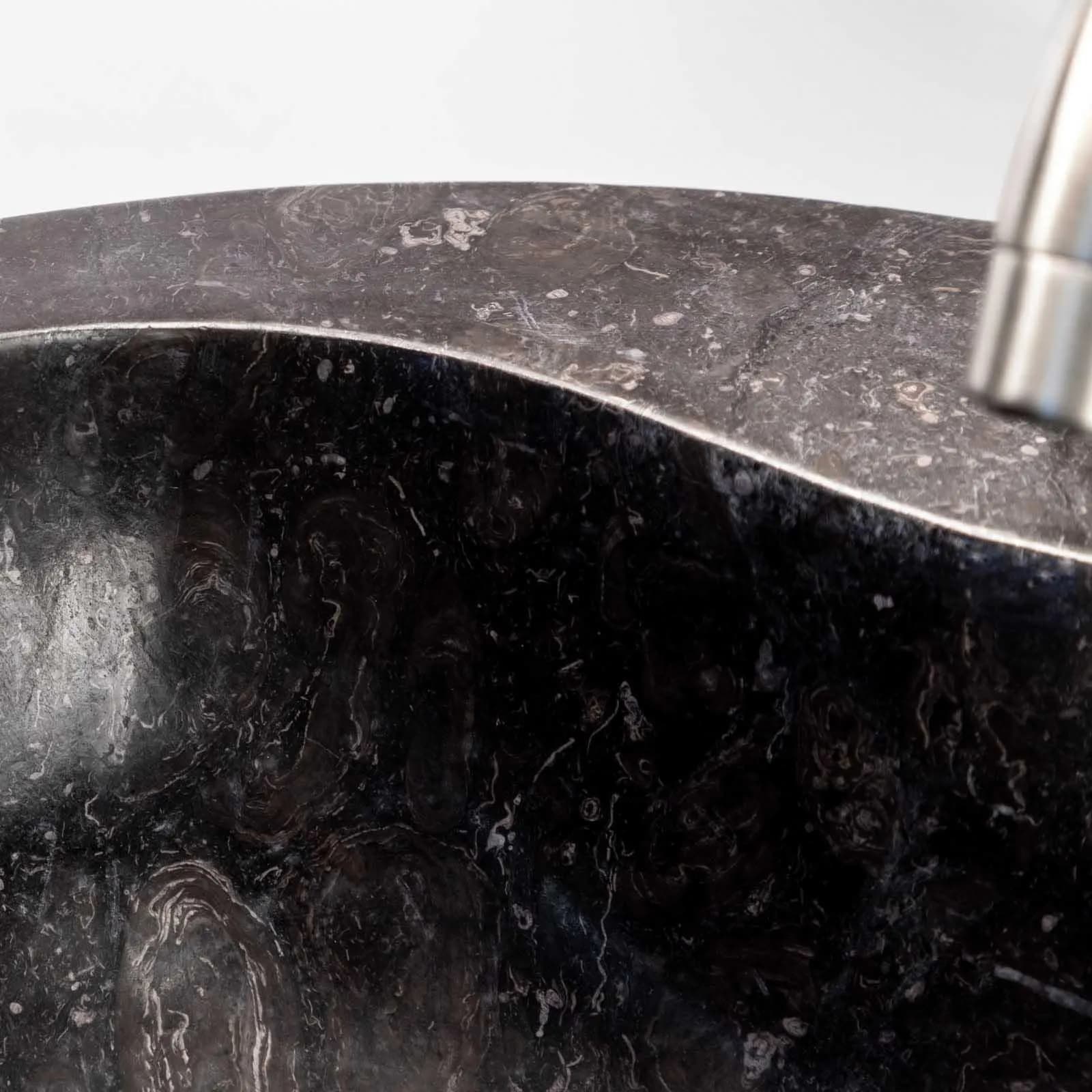 Lavabo da appoggio monoforo 40x40 cm in marmo lucido nero - Artizan