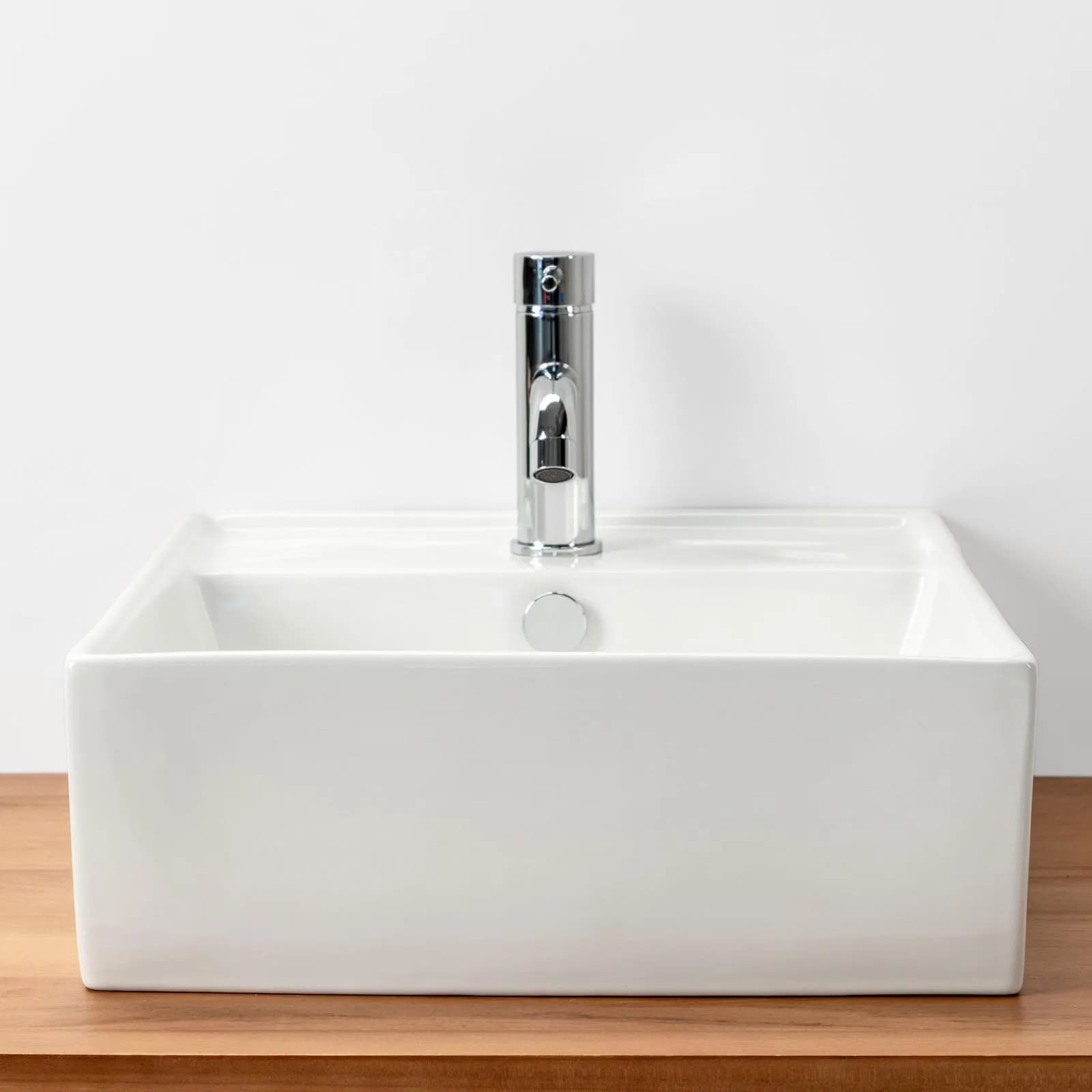 Lavabo da appoggio squadrato 41 cm in ceramica bianco lucido monoforo