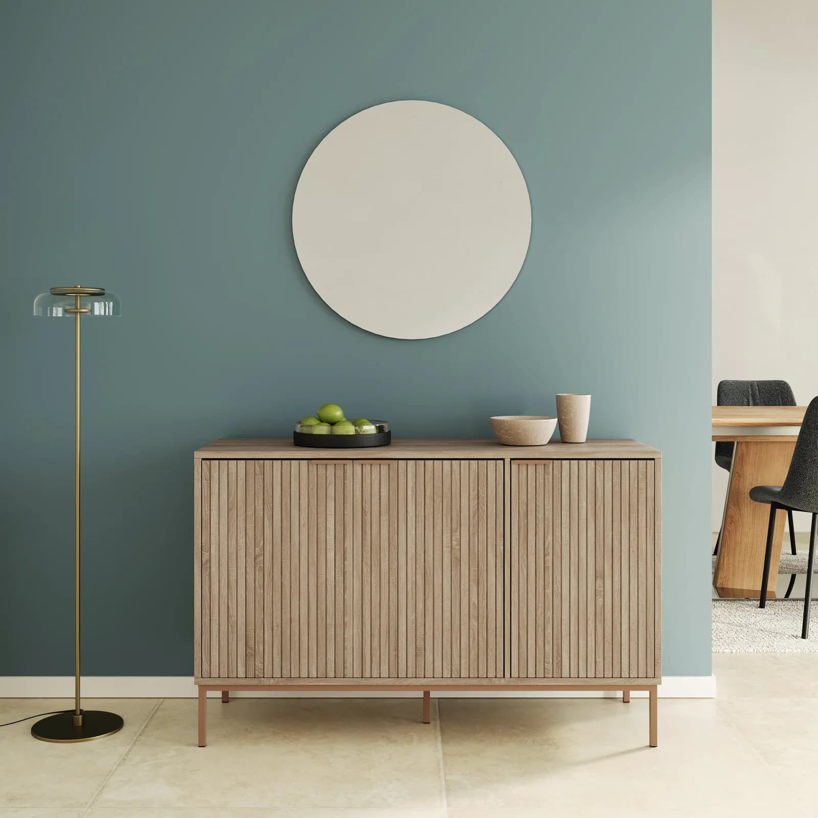 Madia 120x76h cm rovere cannettato con 3 ante e struttura in acciaio oro bronzato - Kloser