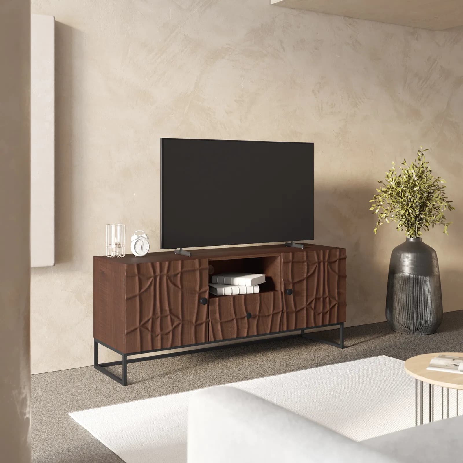 Mobile porta tv 130x55h cm in legno di mango noce e metallo nero con 2 ante e 1 cassetto - Hyperion