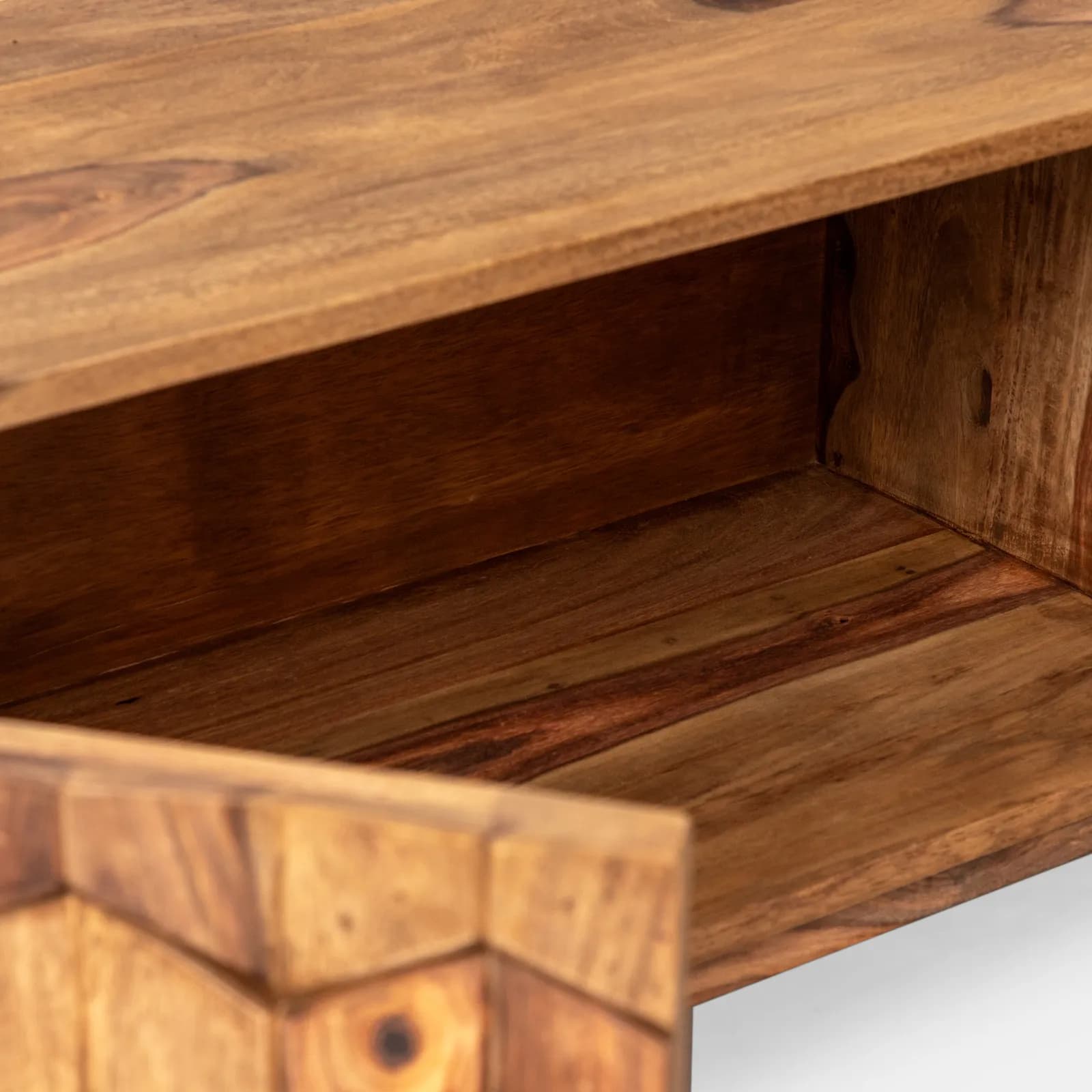 Mobile porta tv 145x49h cm in legno con due ante - Freia Sheesham