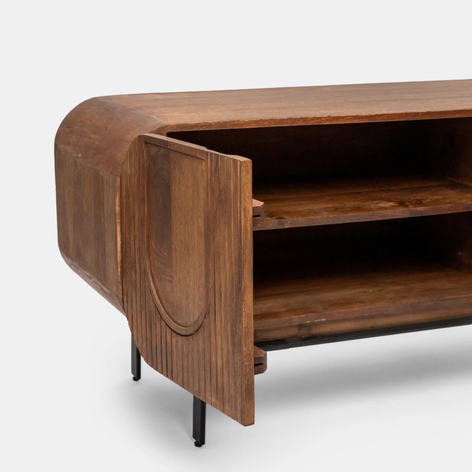 Mobile porta tv 160x55h cm in legno di mango cannettato miele con 3 ante e 2 cassetti - Mahika Round