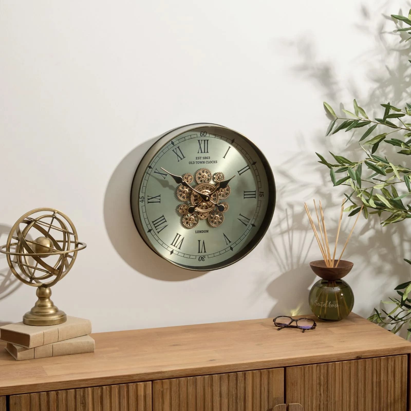 Orologio da parete rotondo 45 cm in acciaio inox verde metallizzato e oro