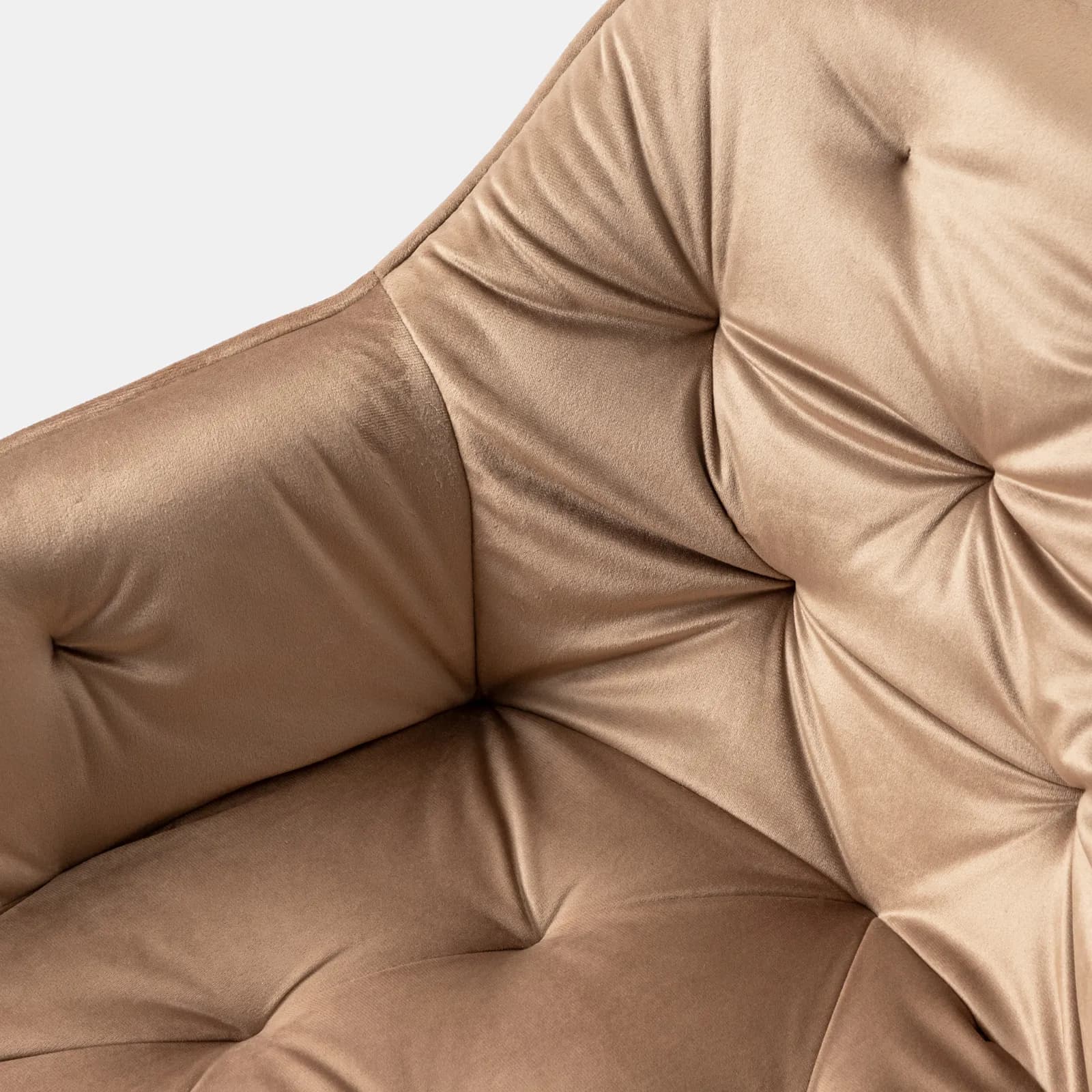 Poltrona in velluto trapuntato cappuccino con gambe in metallo nero - Sulis