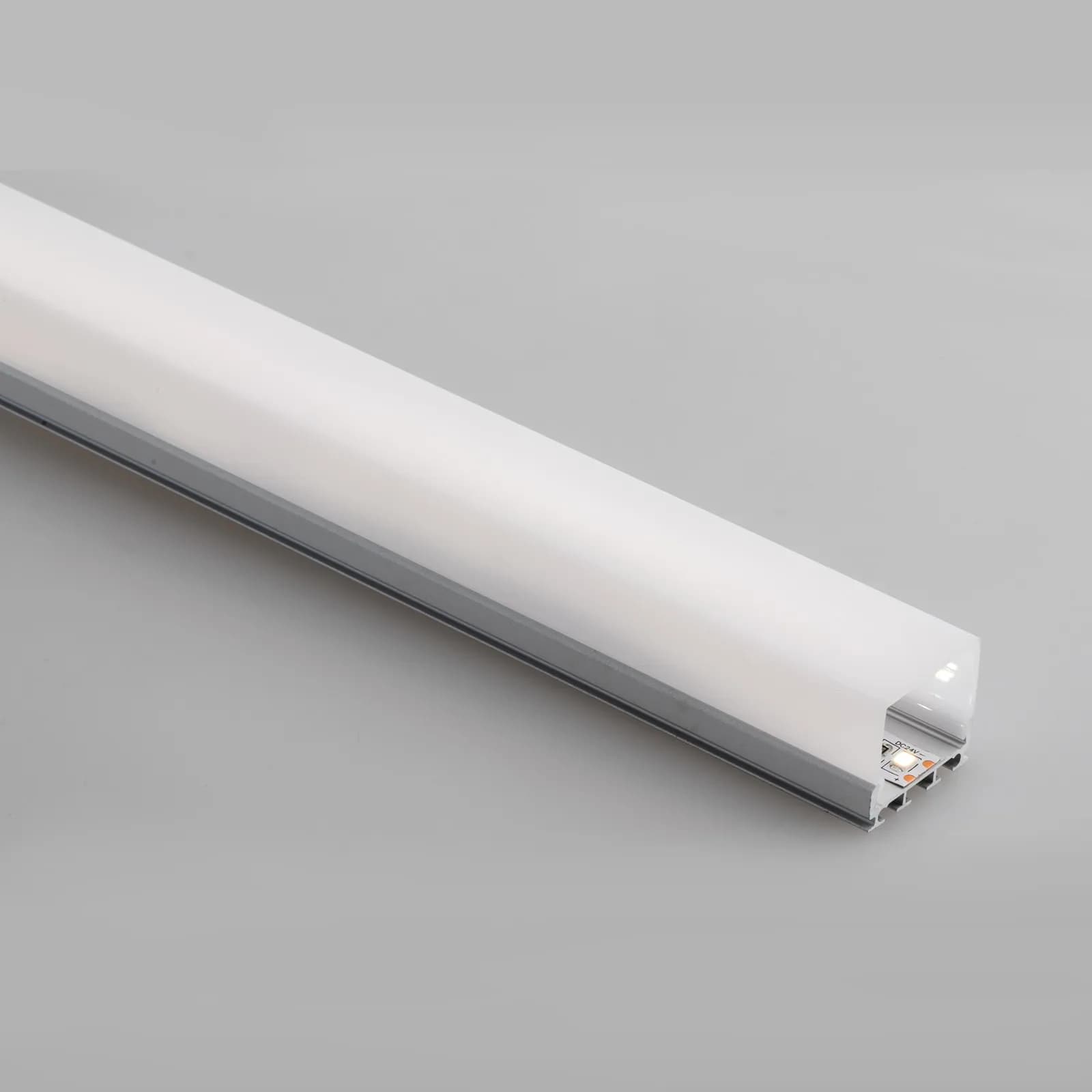 Profilo squadrato 200x2,7 cm in alluminio silver - Laky