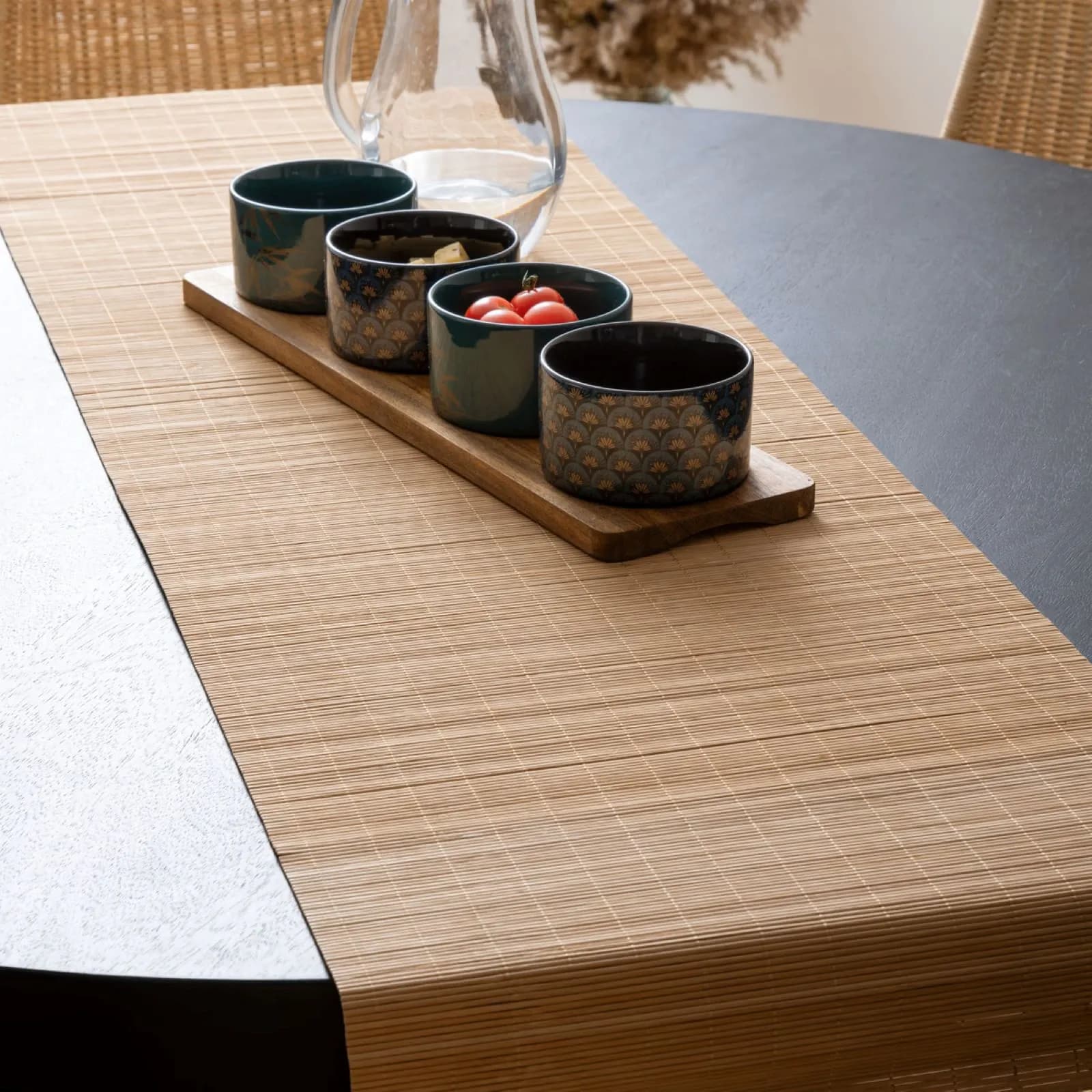 Runner da tavolo 140x38 cm in legno di bambù naturale
