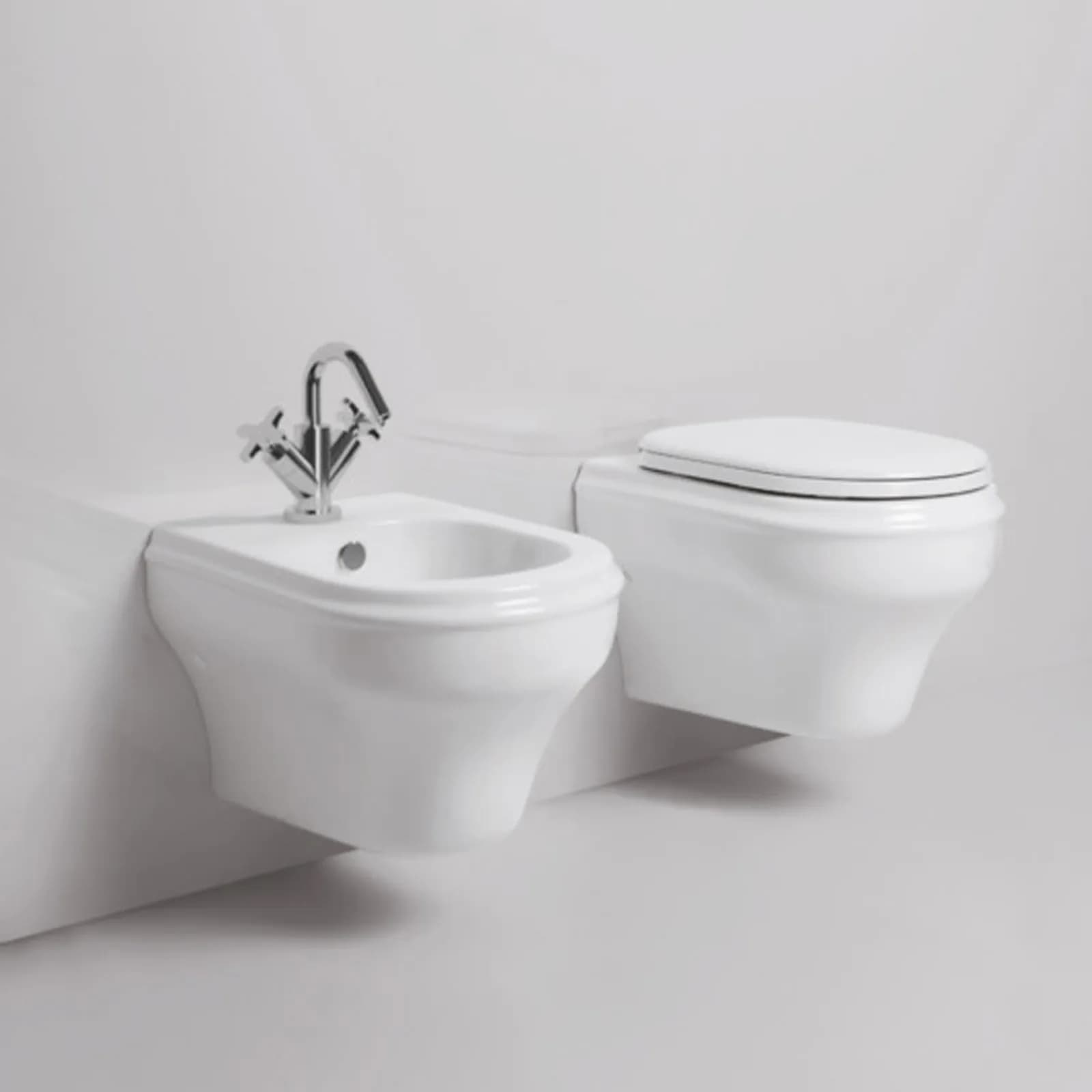 Sanitari sospesi Charme di Azzurra in ceramica con sedile copriwc softclose