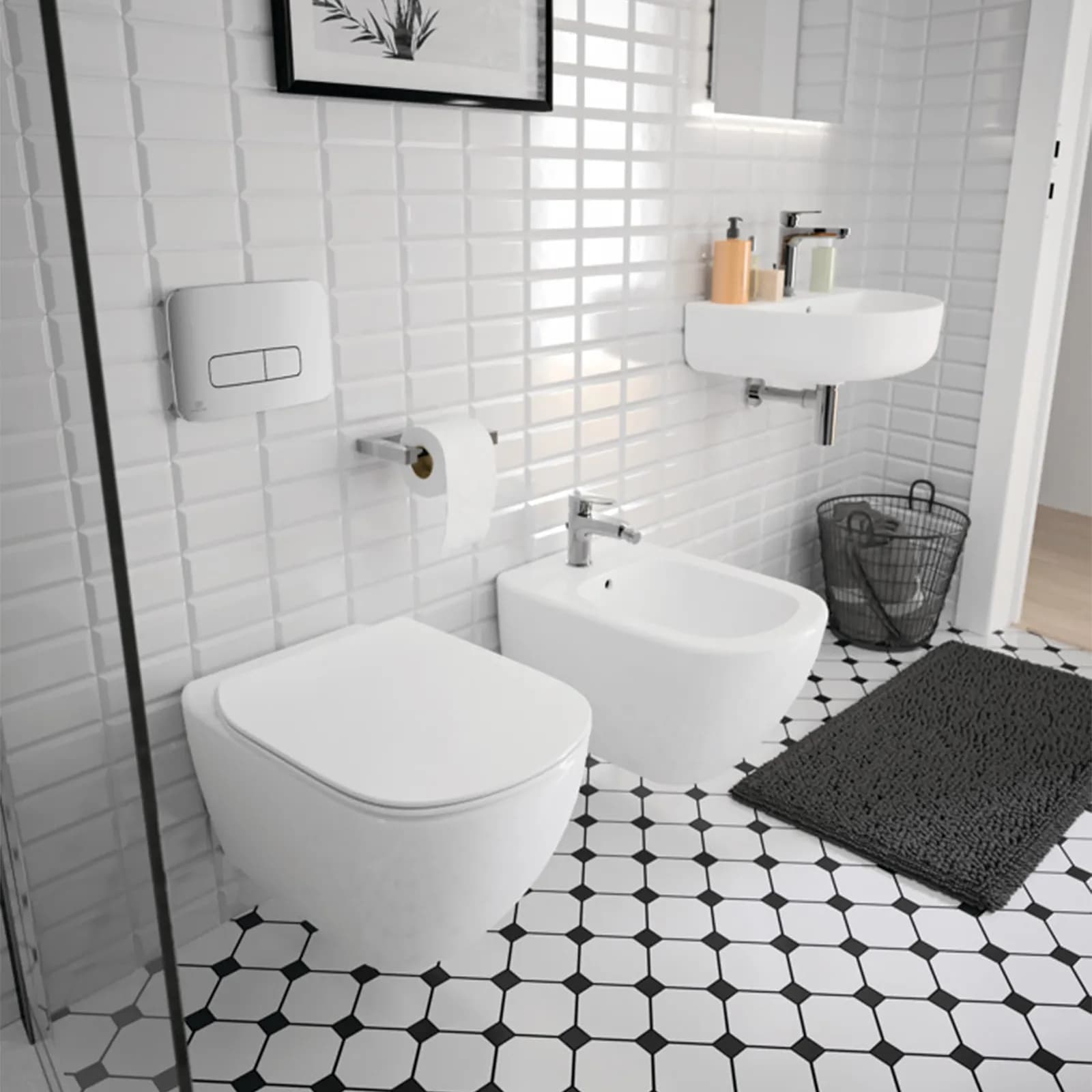 Sanitari sospeso in ceramica - Tesi di Ideal Standard