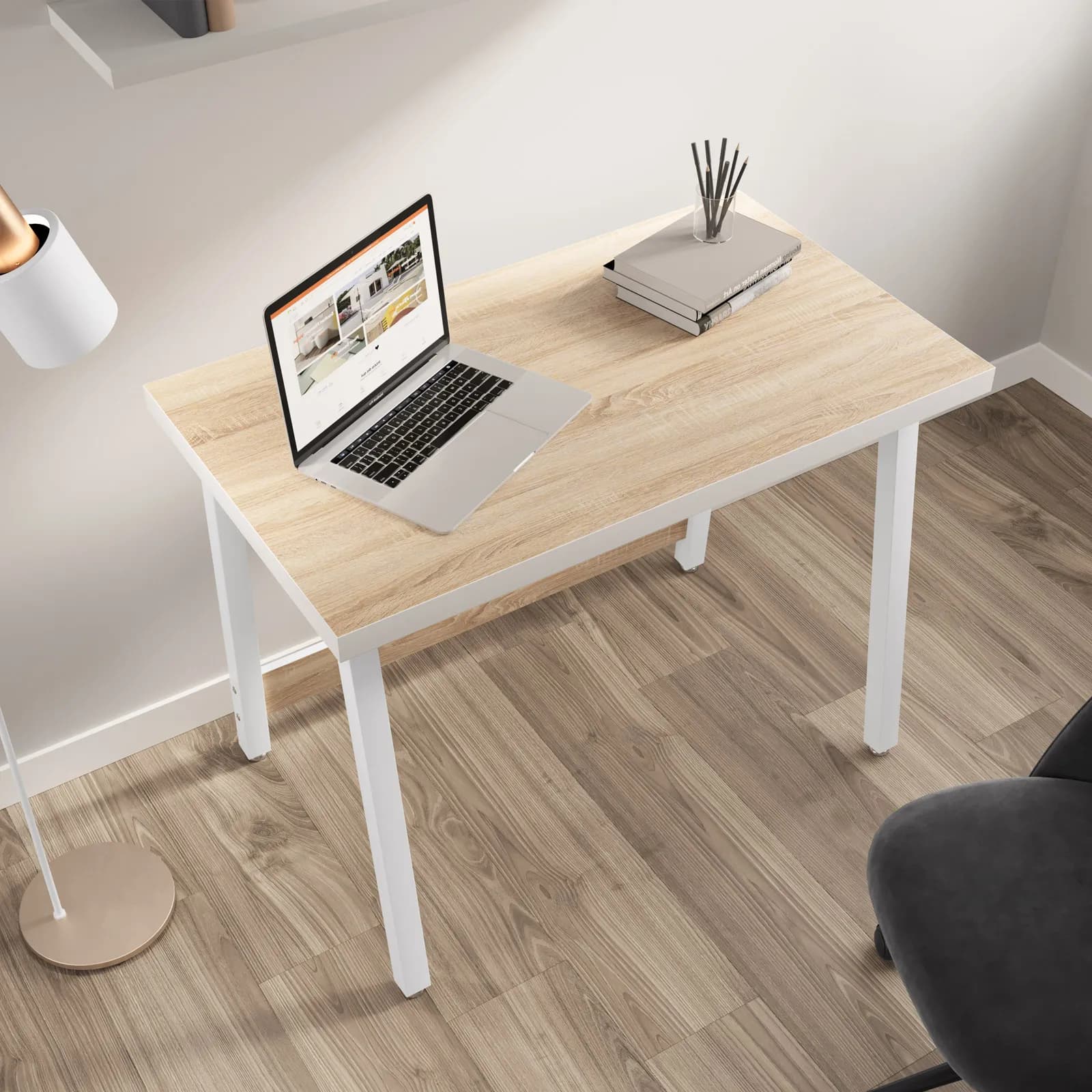 Scrivania 100x60 cm con piano in legno rovere chiaro e gambe in acciaio bianco - Apax