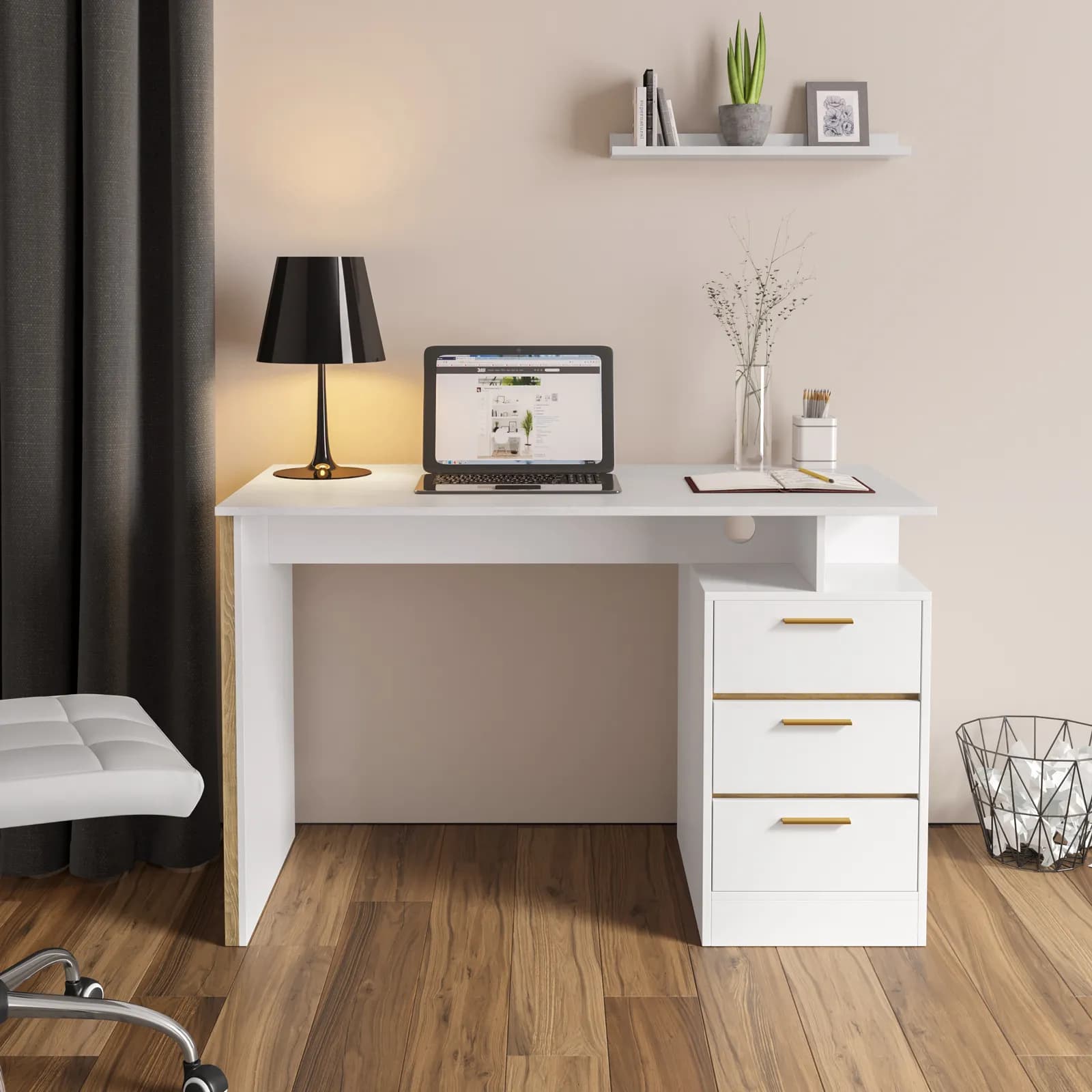 Scrivania 120x76h bianco e profili effetto legno con cassettiera e maniglie oro - Lanos