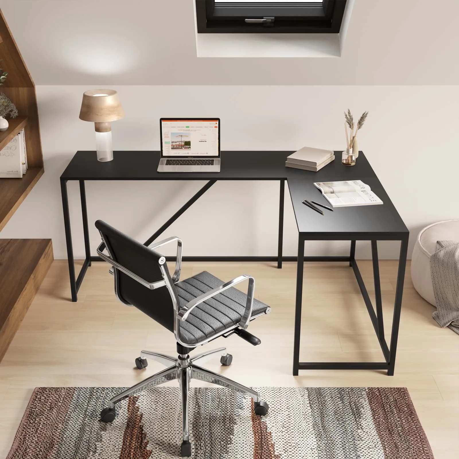 Scrivania angolare 168x120 cm in legno e metallo nero con supporto computer - Eclix