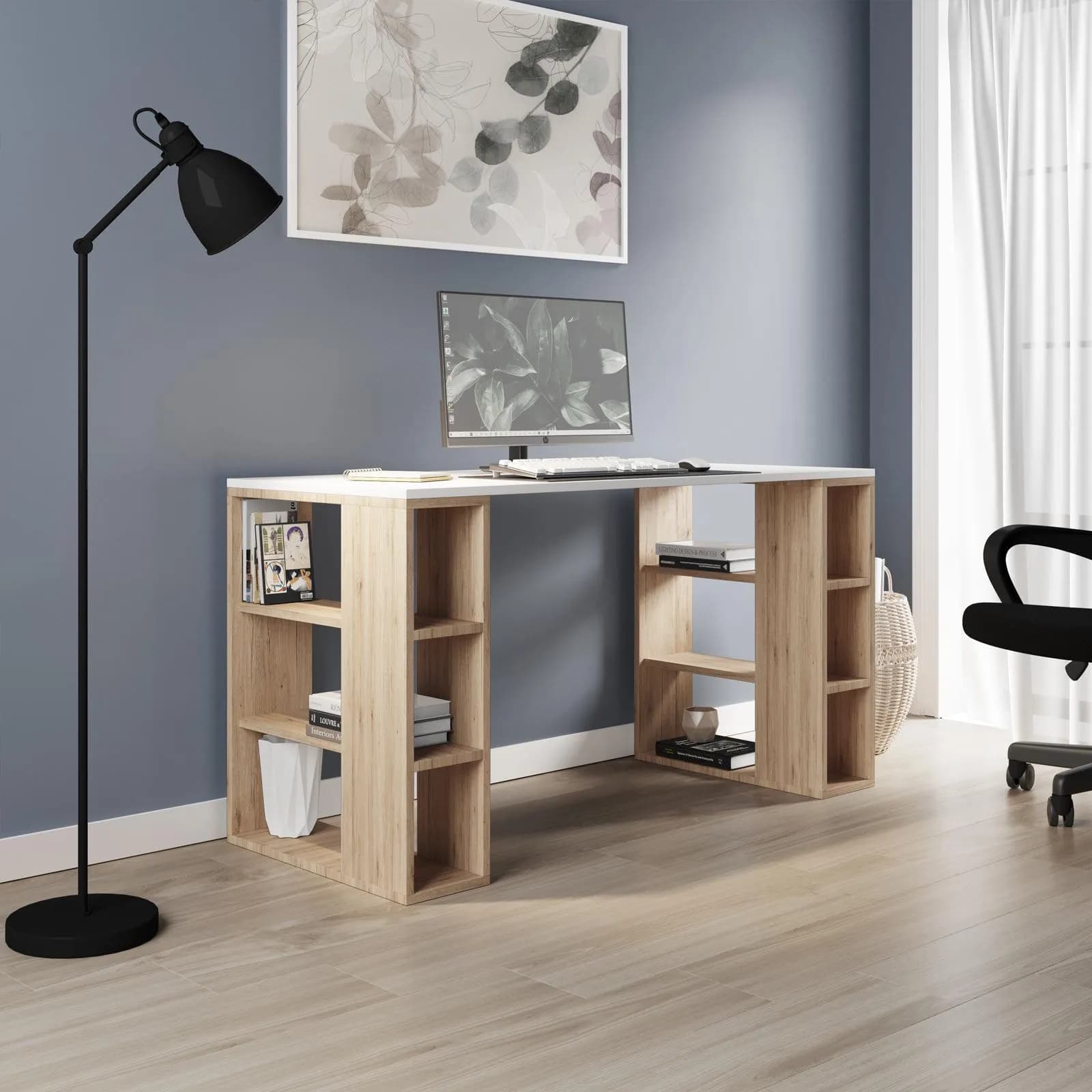 Scrivania 140x60 cm con top in legno bianco e ripiani laterali in legno rovere - Kantiko