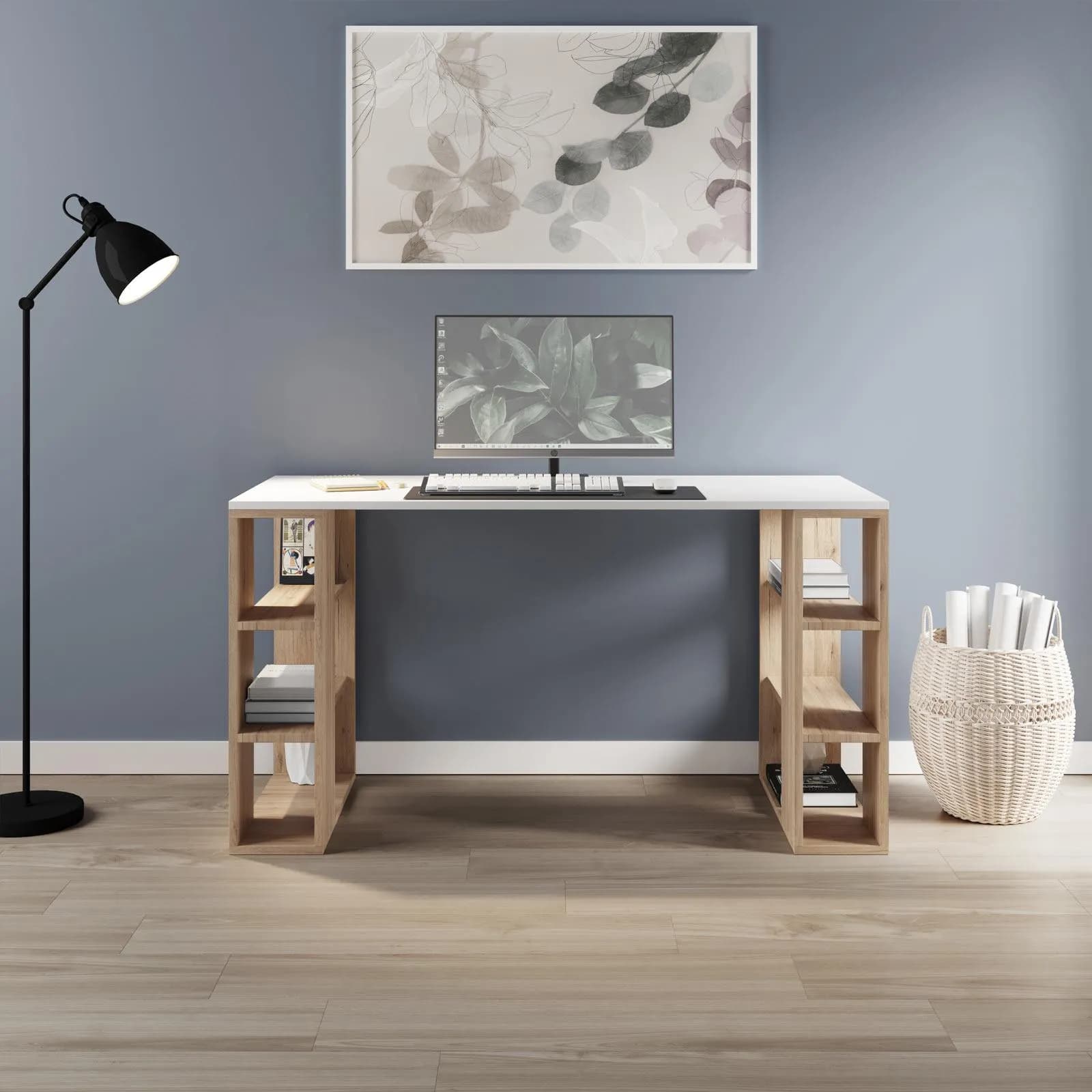 Scrivania 140x60 cm con top in legno bianco e ripiani laterali in legno rovere - Kantiko