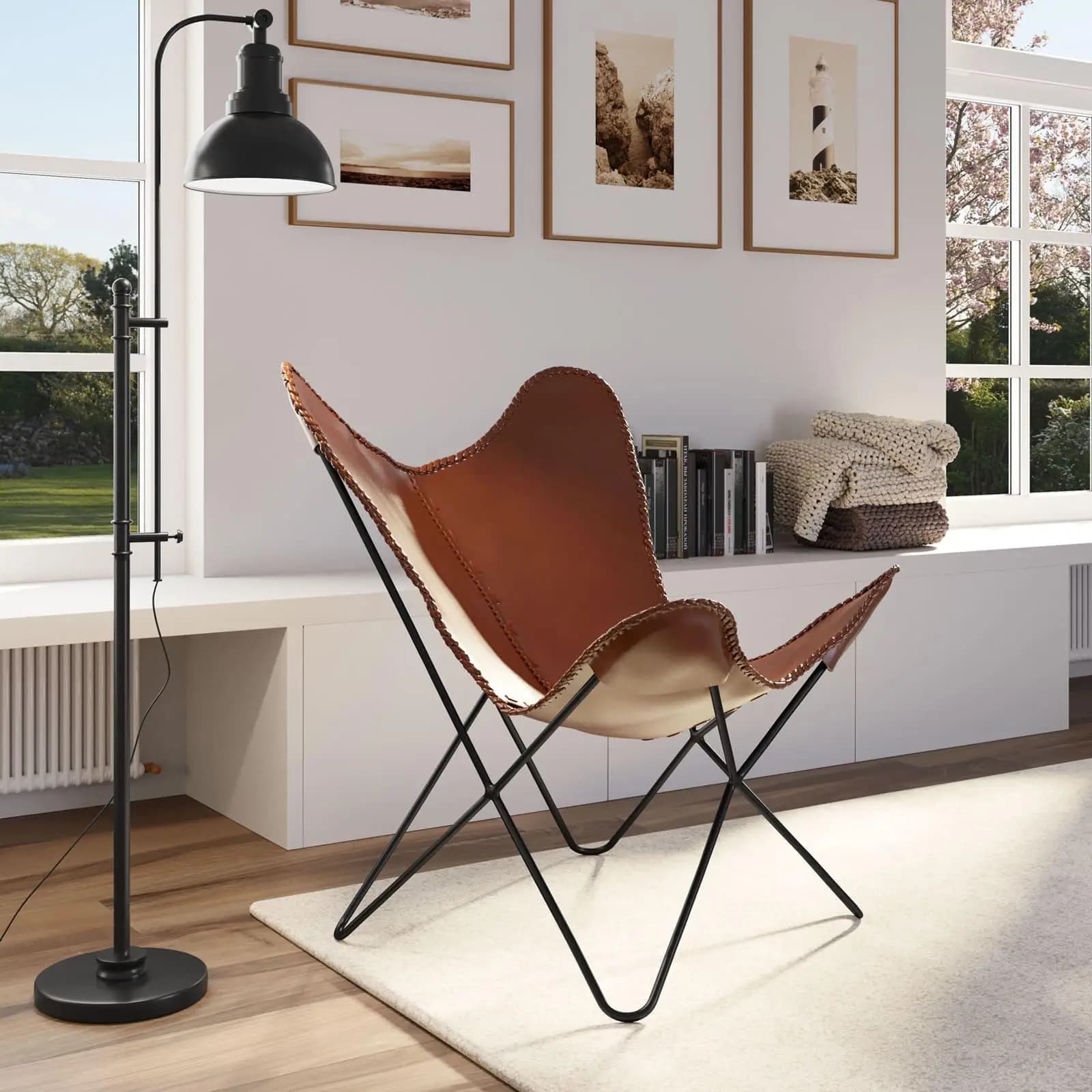 Sedia in ecopelle naturale e metallo nero - Freia