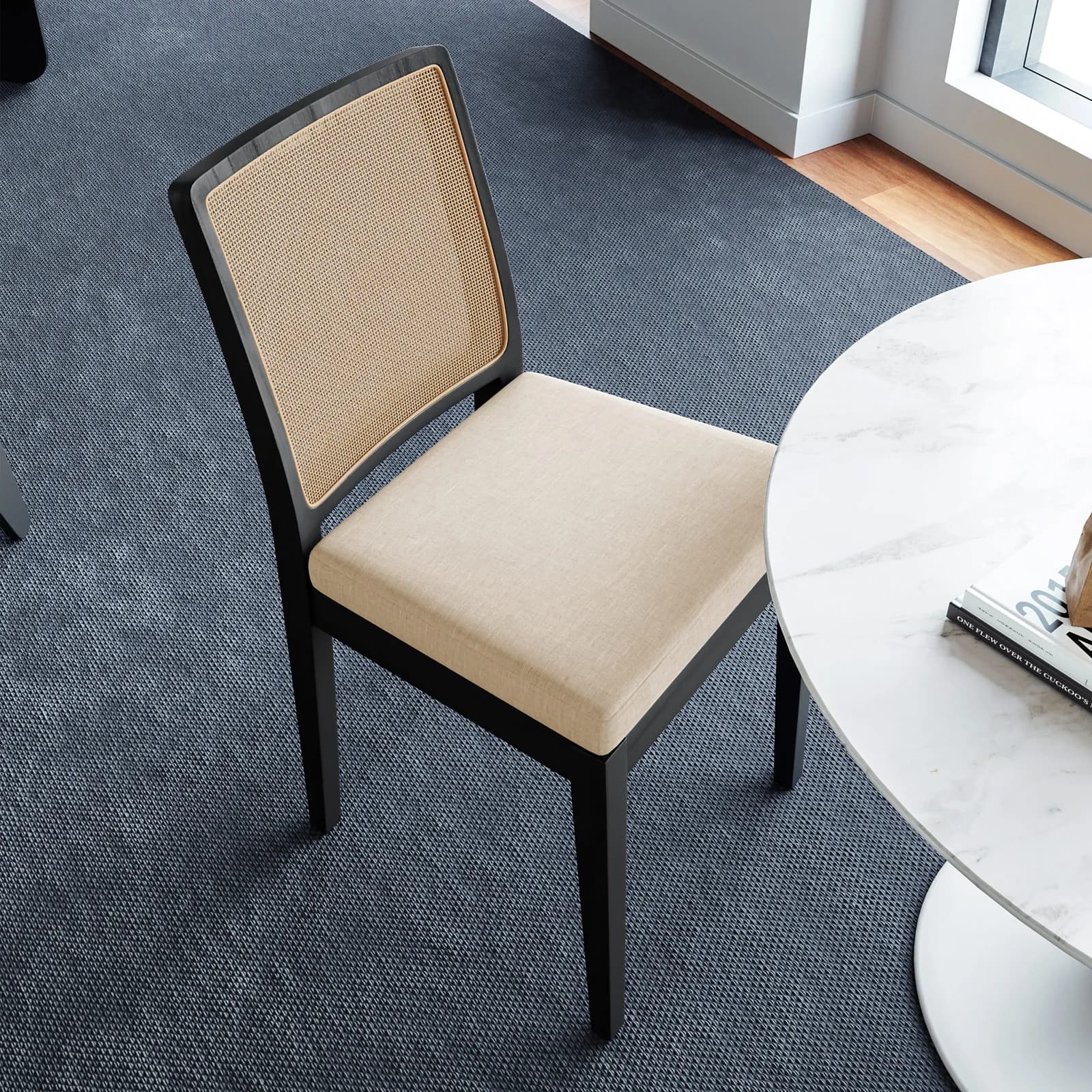 Sedia in legno di olmo nero con schienale in rattan e cuscino in tessuto beige - Bodin