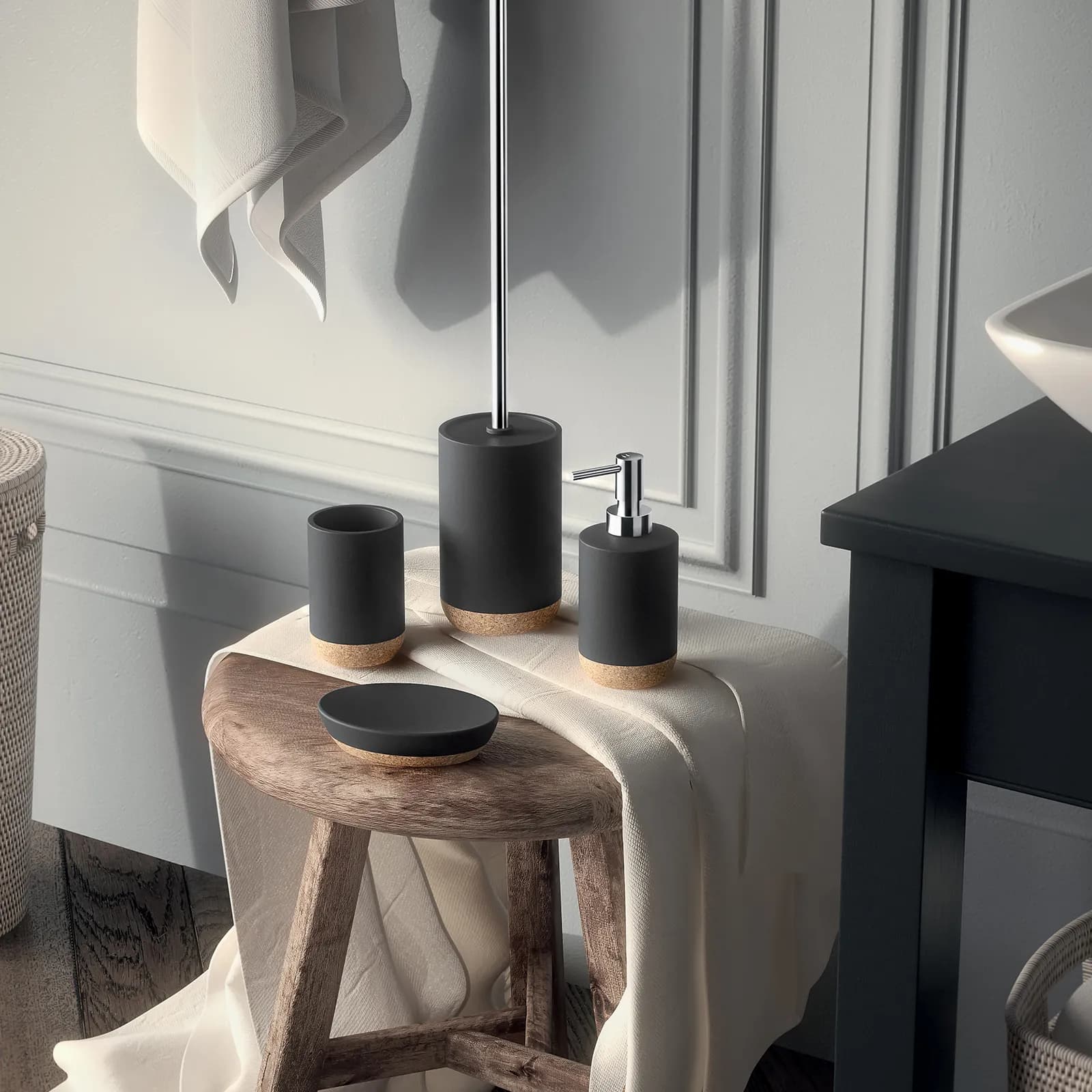 Set 2 accessori da appoggio in ceramica nero e sughero - Ilary di Gedy