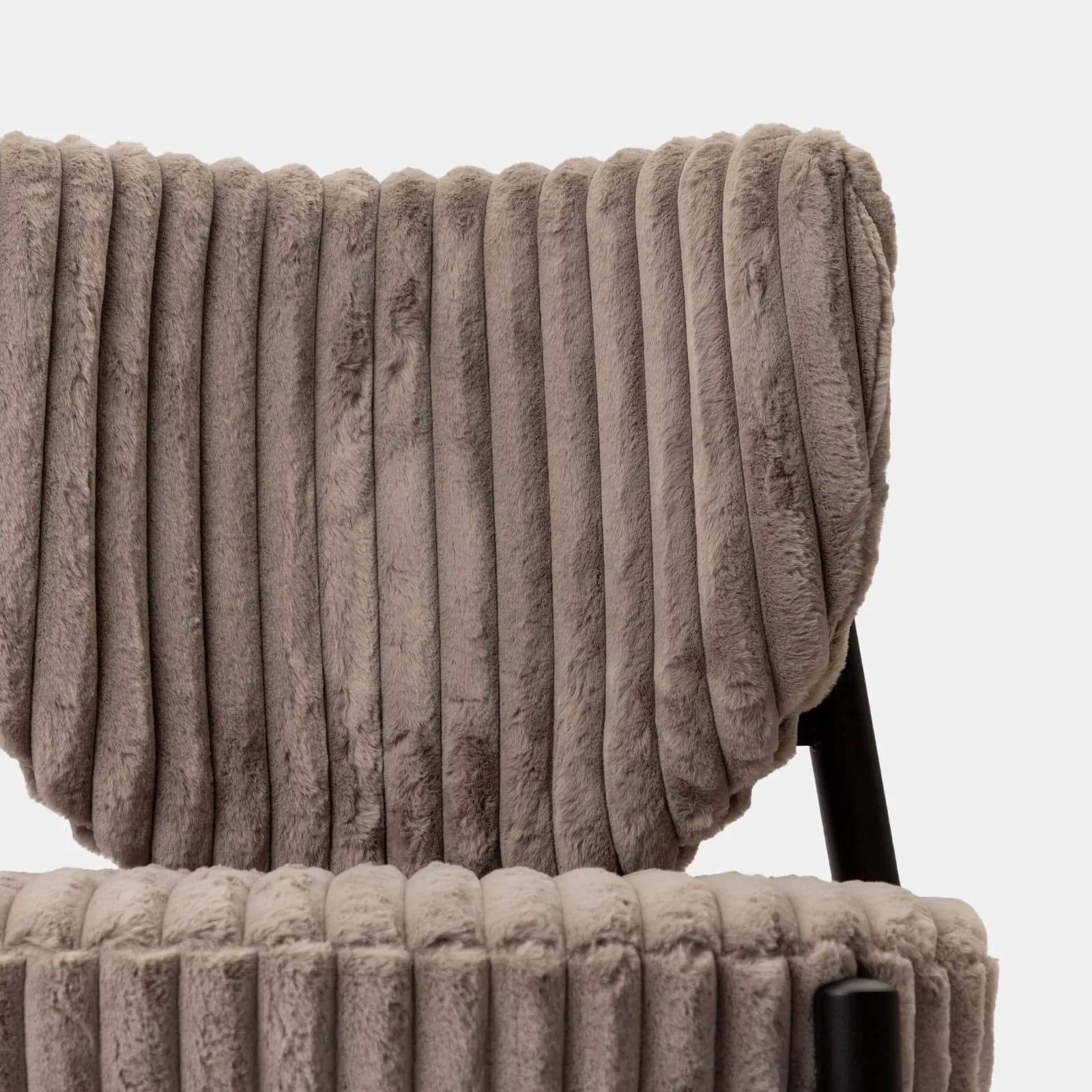 Set 2 poltrone tessuto peluche a coste grigio con gambe in metallo nero - Xhante