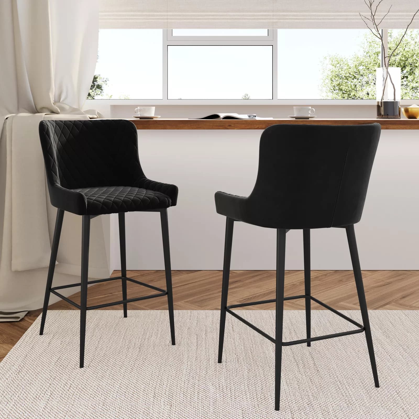 Set 2 sgabelli in velluto nero - Yasi