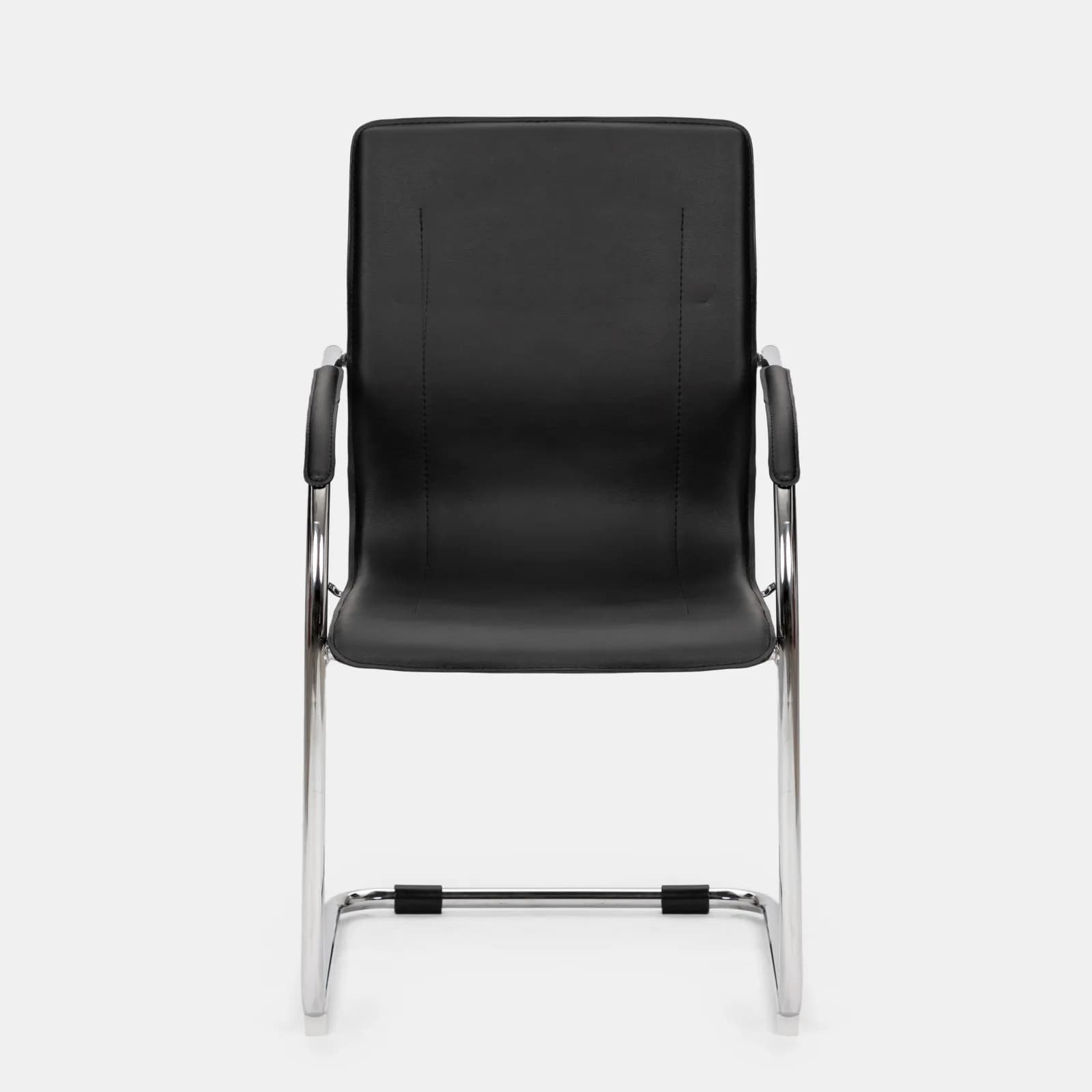 Set 4 poltrone da ufficio in pvc nero con struttura e braccioli in acciaio - Wemar
