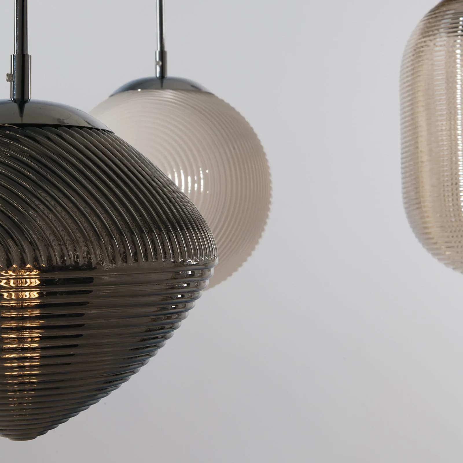 Set quattro lampade a sospensione da interno in vetro con linee meridiane