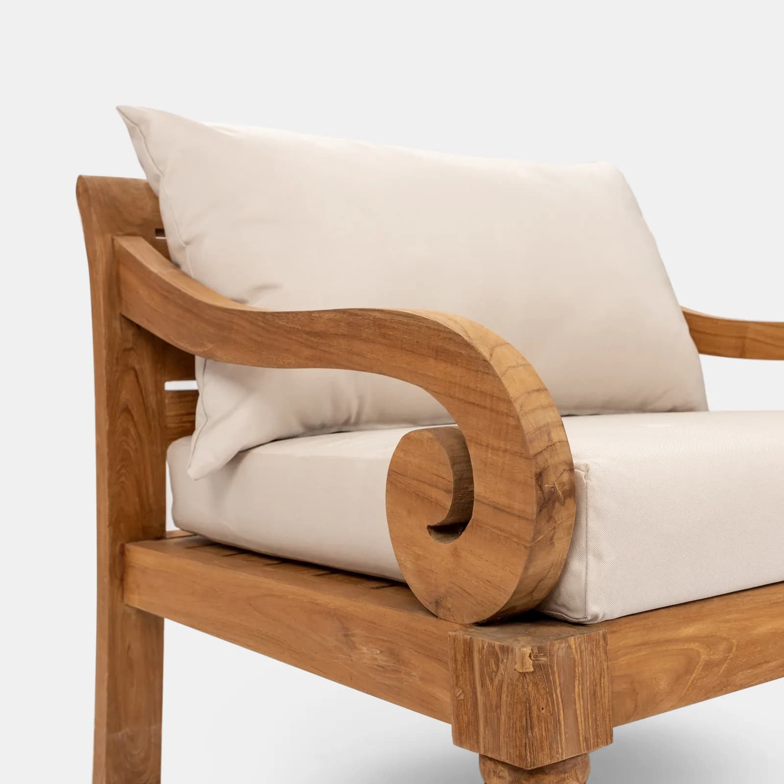 Set relax da giardino in teak con cuscini ecrù e tavolino - Belem