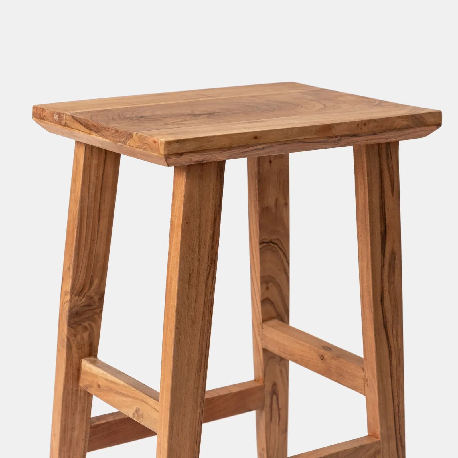 Sgabello in legno di acacia - Freia Acacia