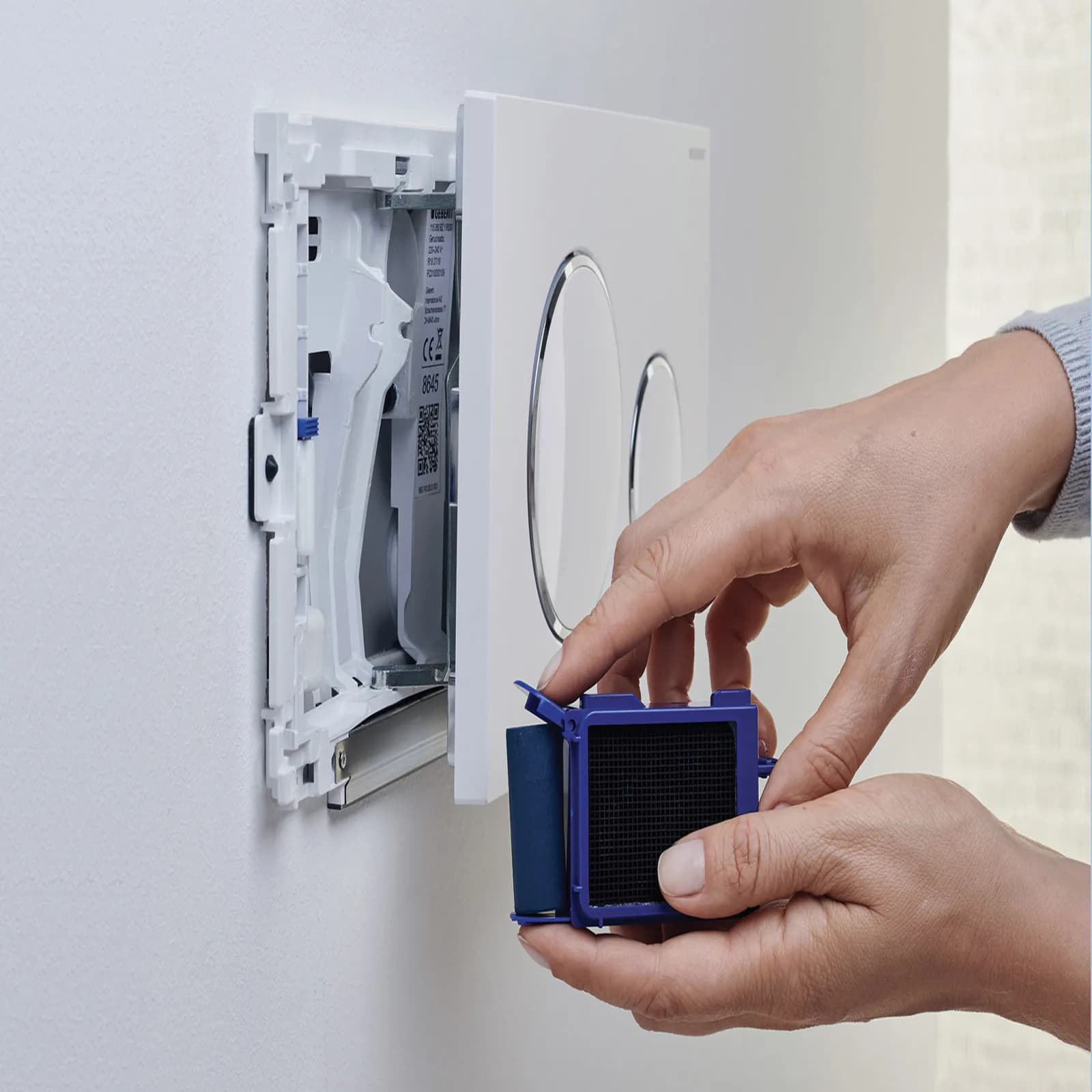 Sistema igienizzante bagno DuoFresh di Geberit per cassette incasso Sigma con 8 stick