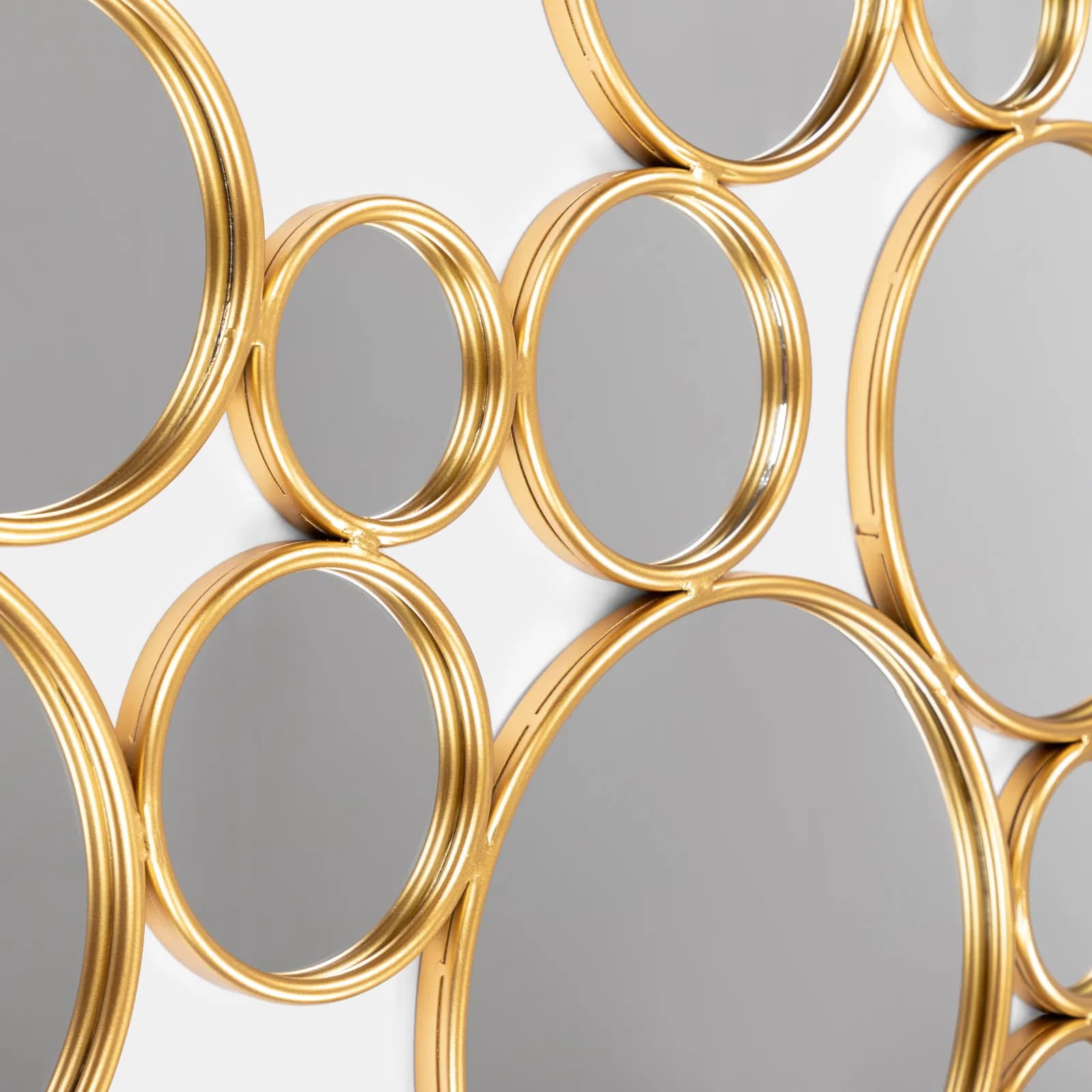 Specchi rotondi decorativi 135x78h cm in metallo oro - Strass
