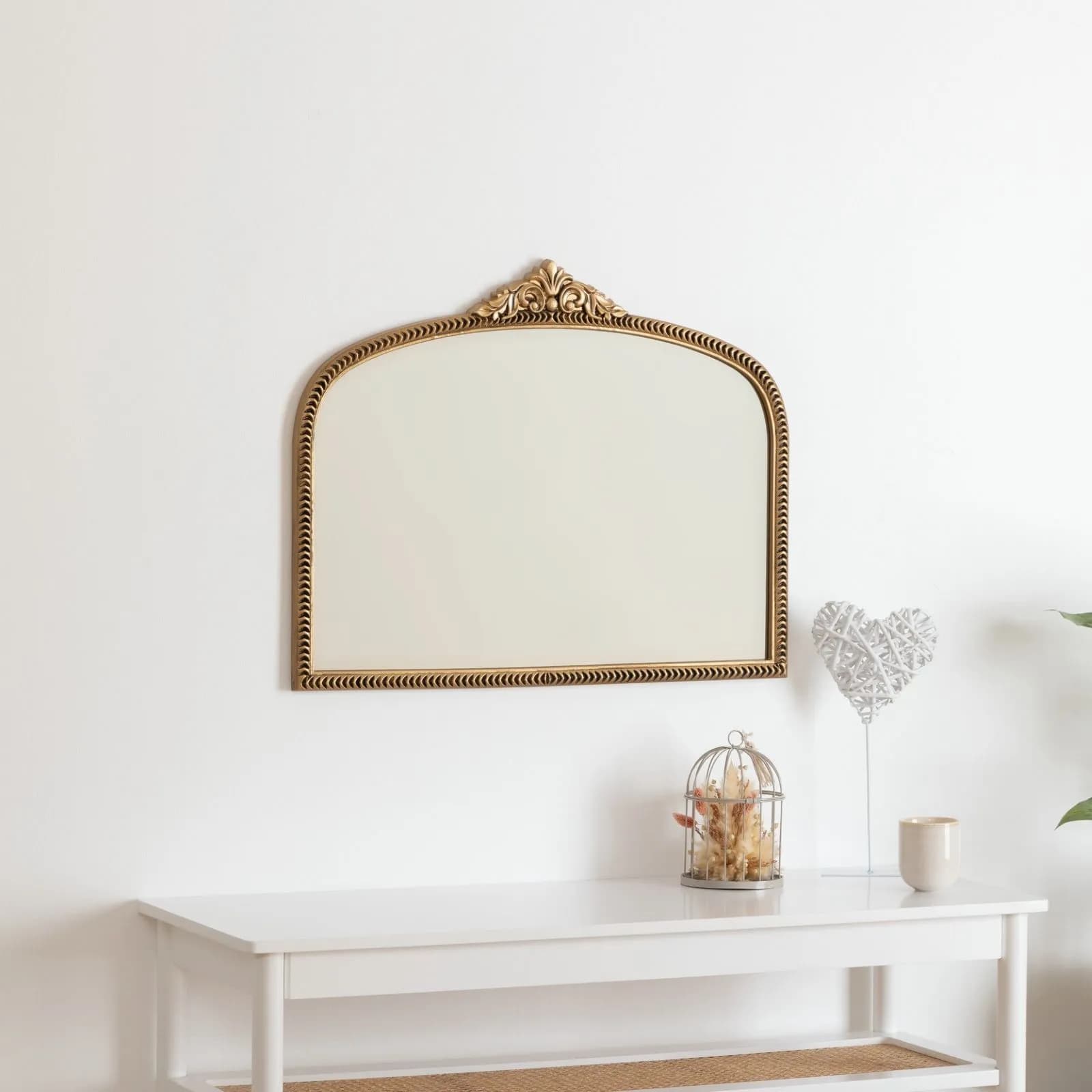 Specchio da interno 71x56h cm in legno oro con decorazioni