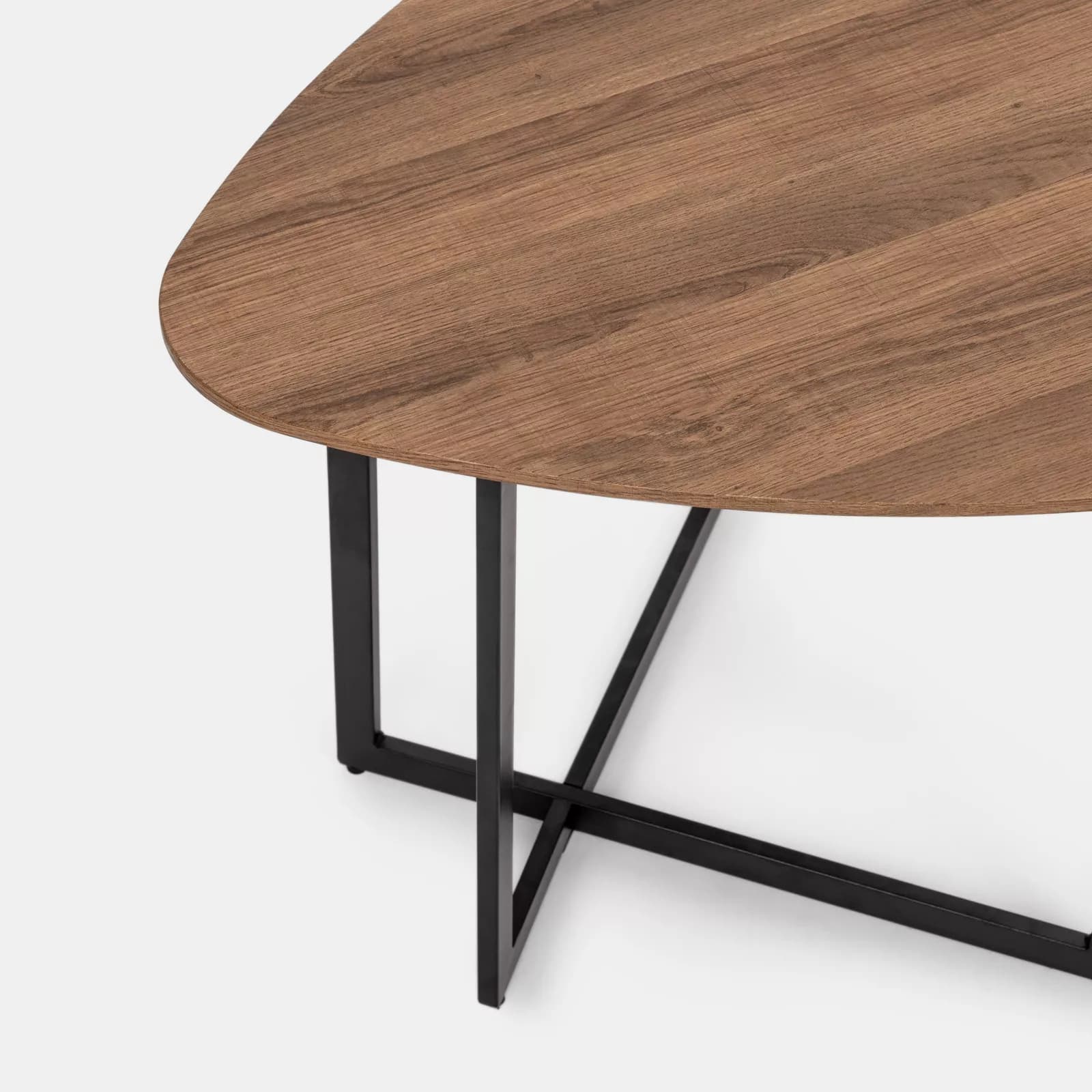 Tavolino triangolare 60x48h cm top in legno color castagno e gambe nere - Pebble