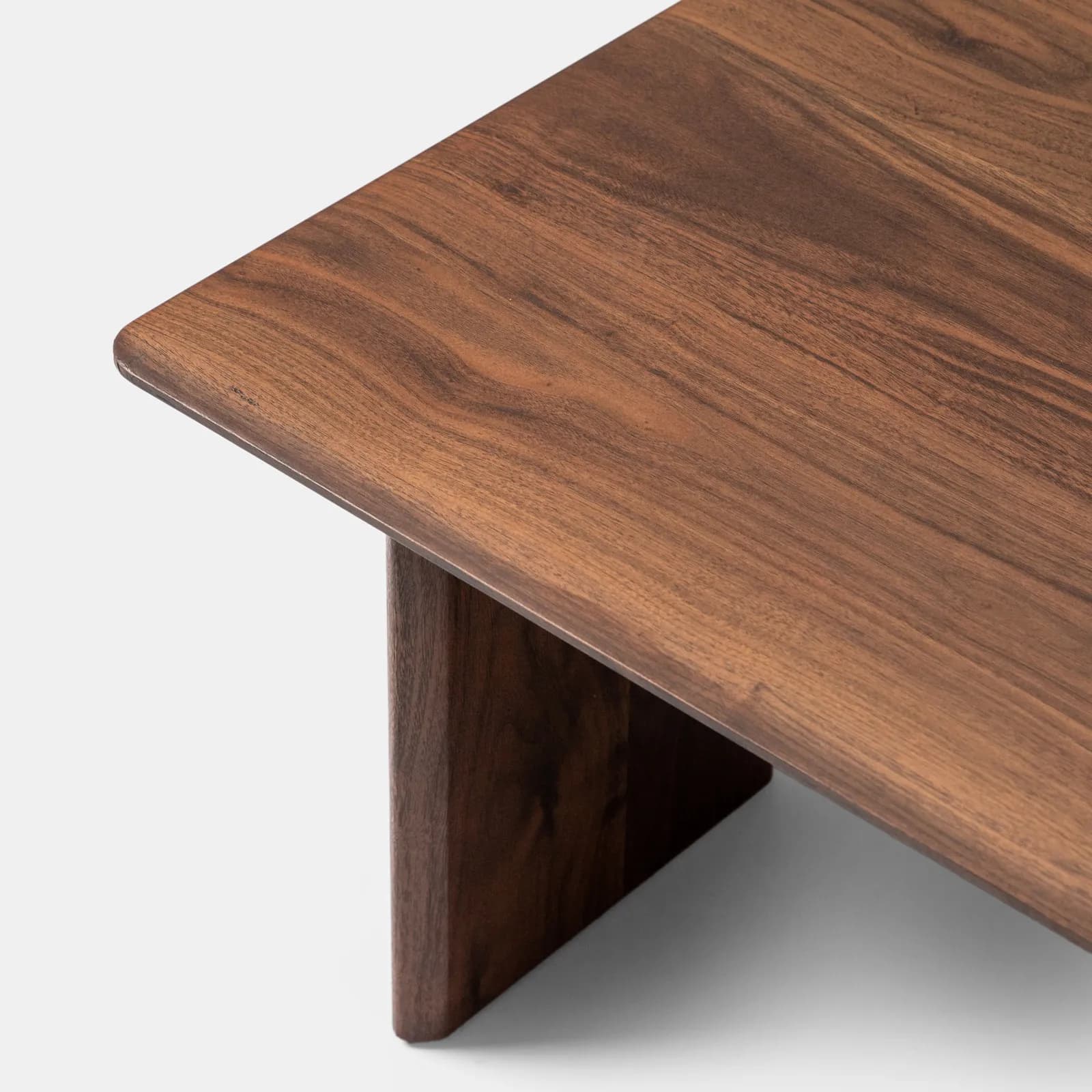 Tavolino 80x80 cm effetto noce - Osbert