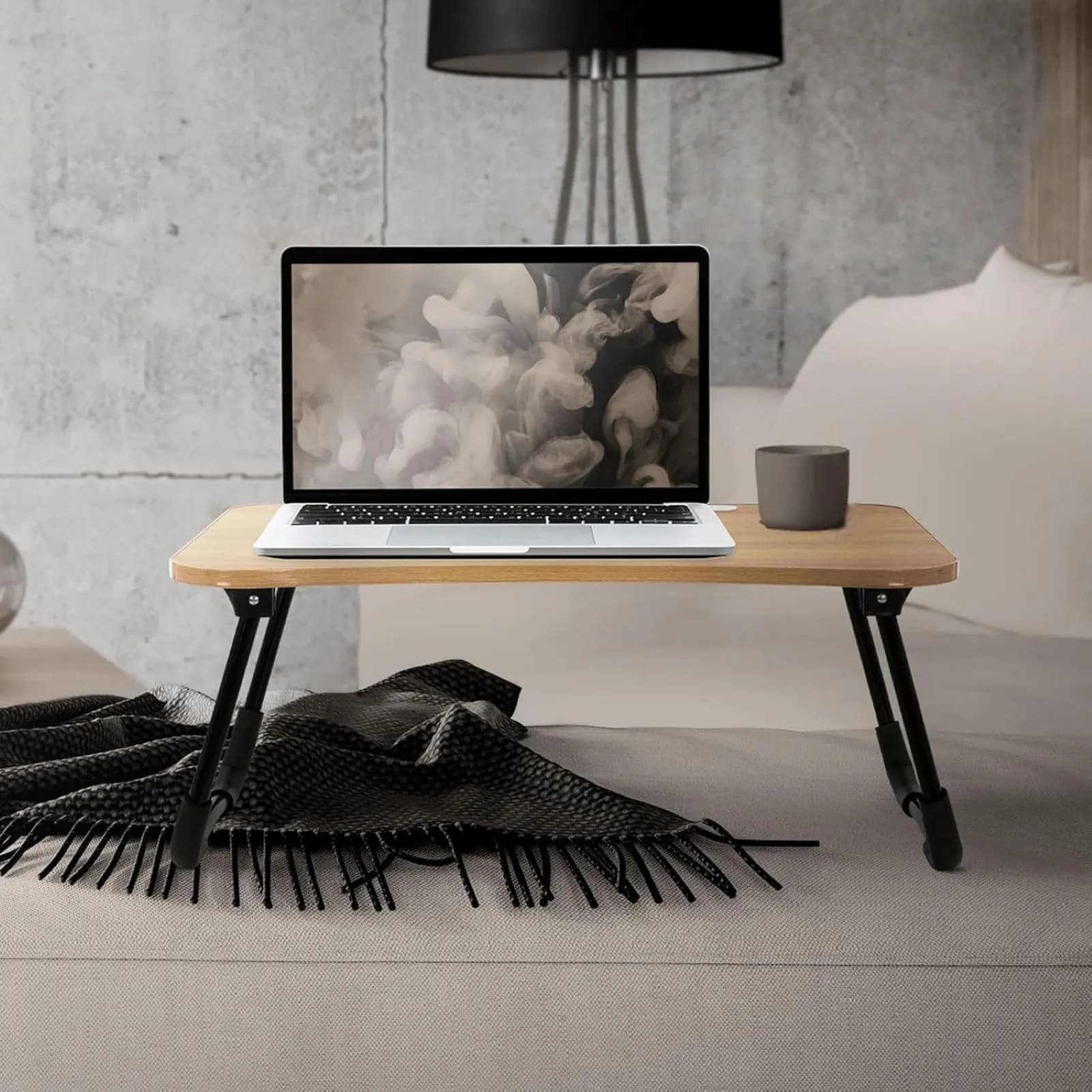 Tavolino pieghevole 48x30 cm in legno naturale e nero con porta tablet