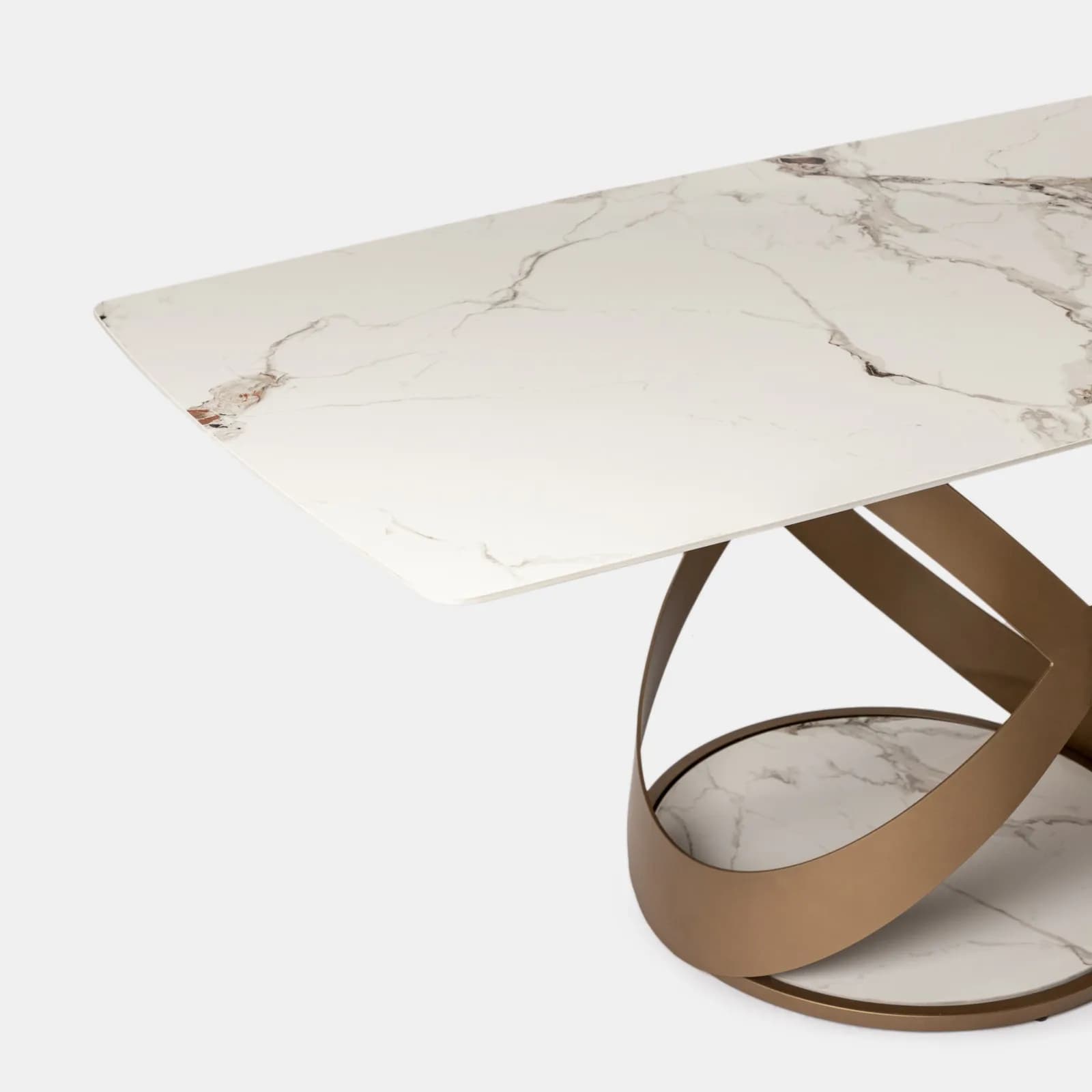 Tavolo 160x90 cm con piano effetto marmo perlato e gambe rame opaco - Remarq