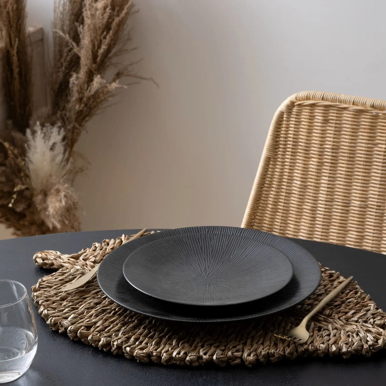 Tovaglietta 48x33 cm intrecciata naturale a forma di foglia