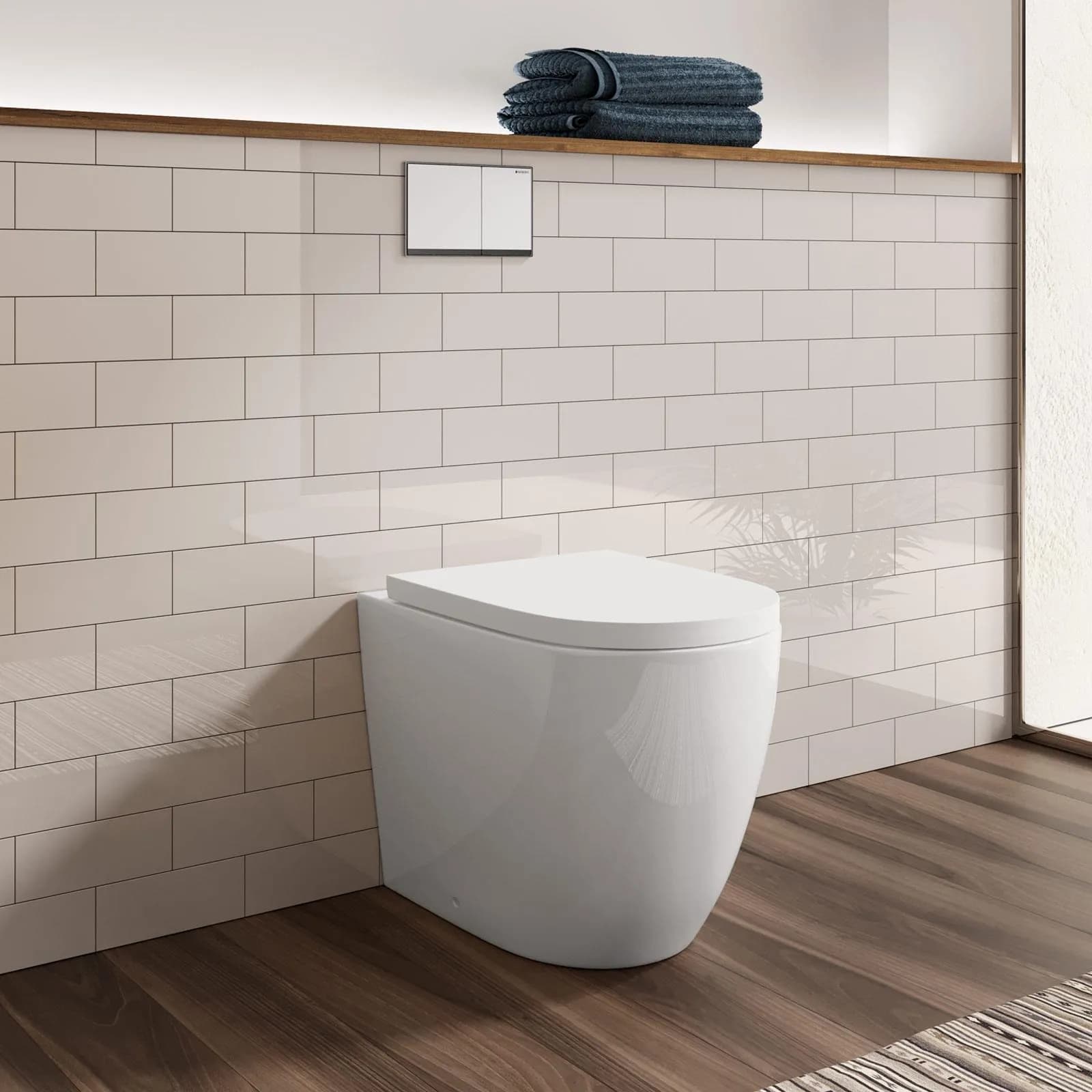 Vaso filomuro in ceramica con sedile in termoindurente SoftClose - Volga